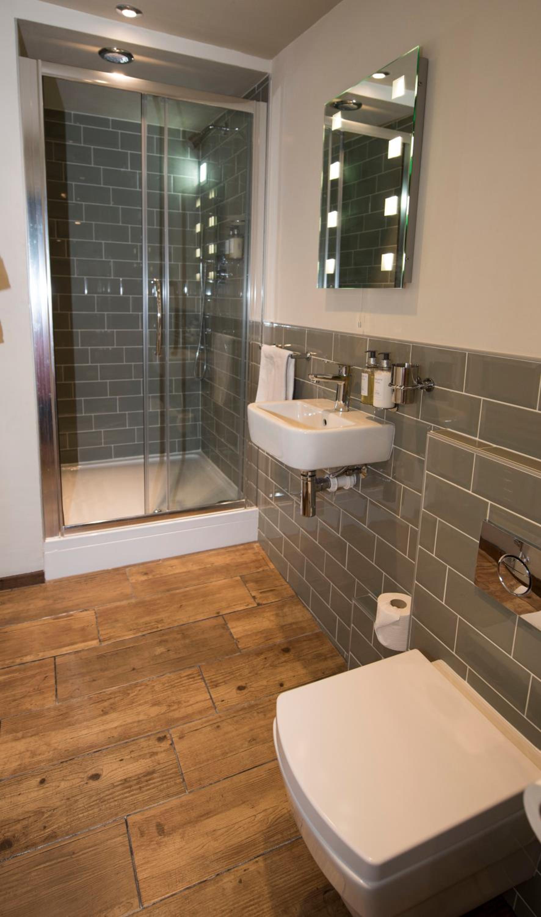 Standard Double Room - Photo 4