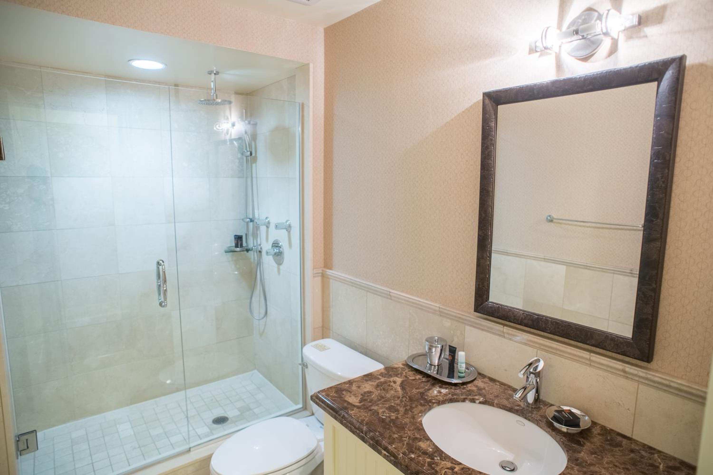 Junior Suite with Balcony