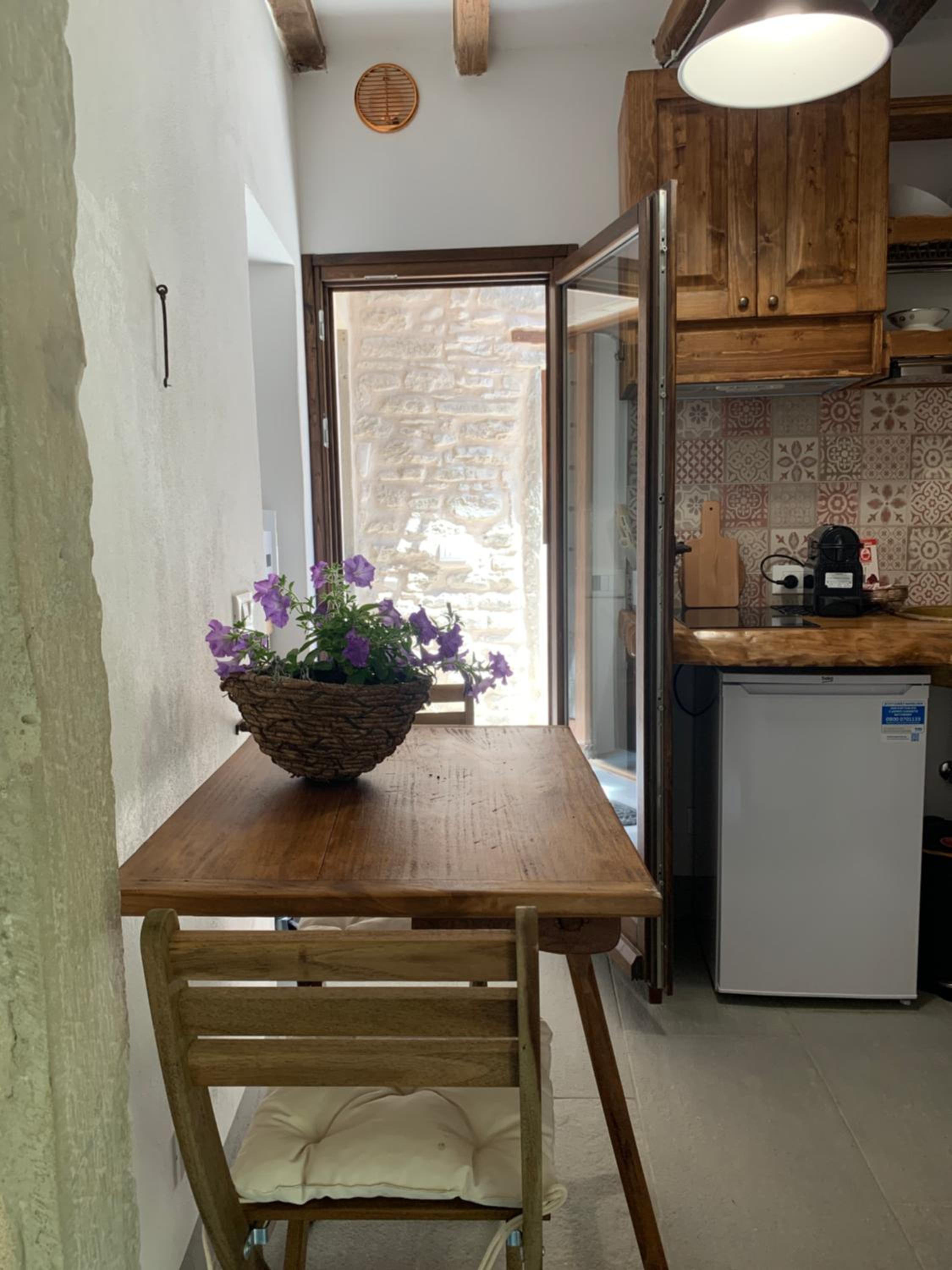 One-Bedroom House - Photo 12