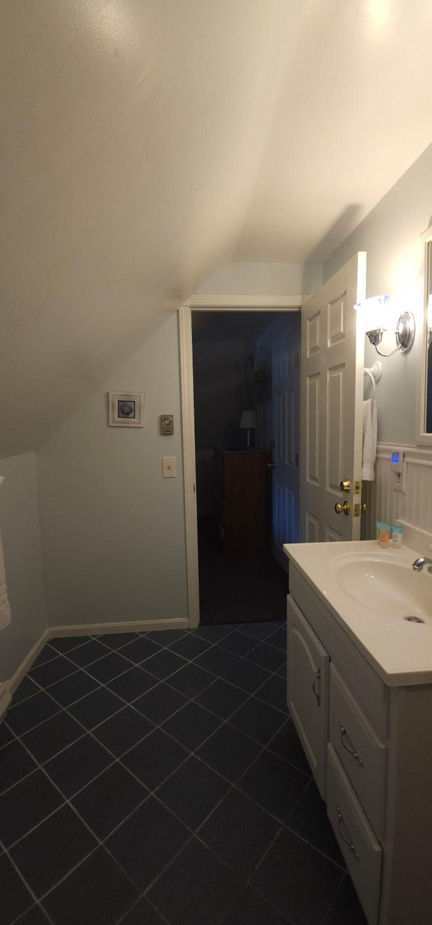 Suite - Photo 4
