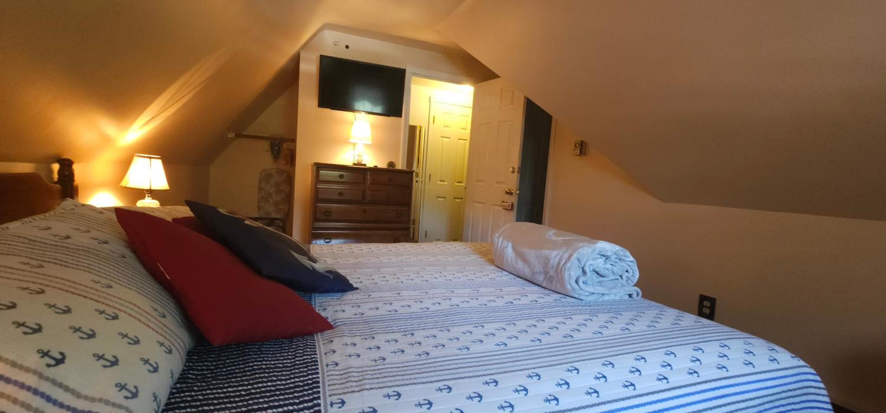 Suite - Photo 2