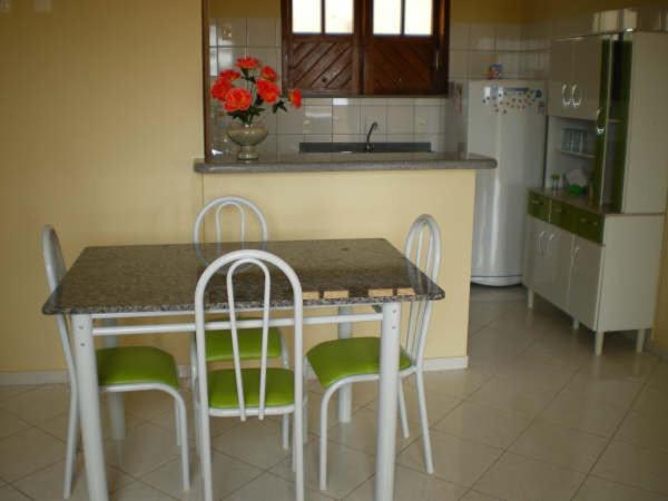 Two-Bedroom Apartment (5 Adults) photo 3