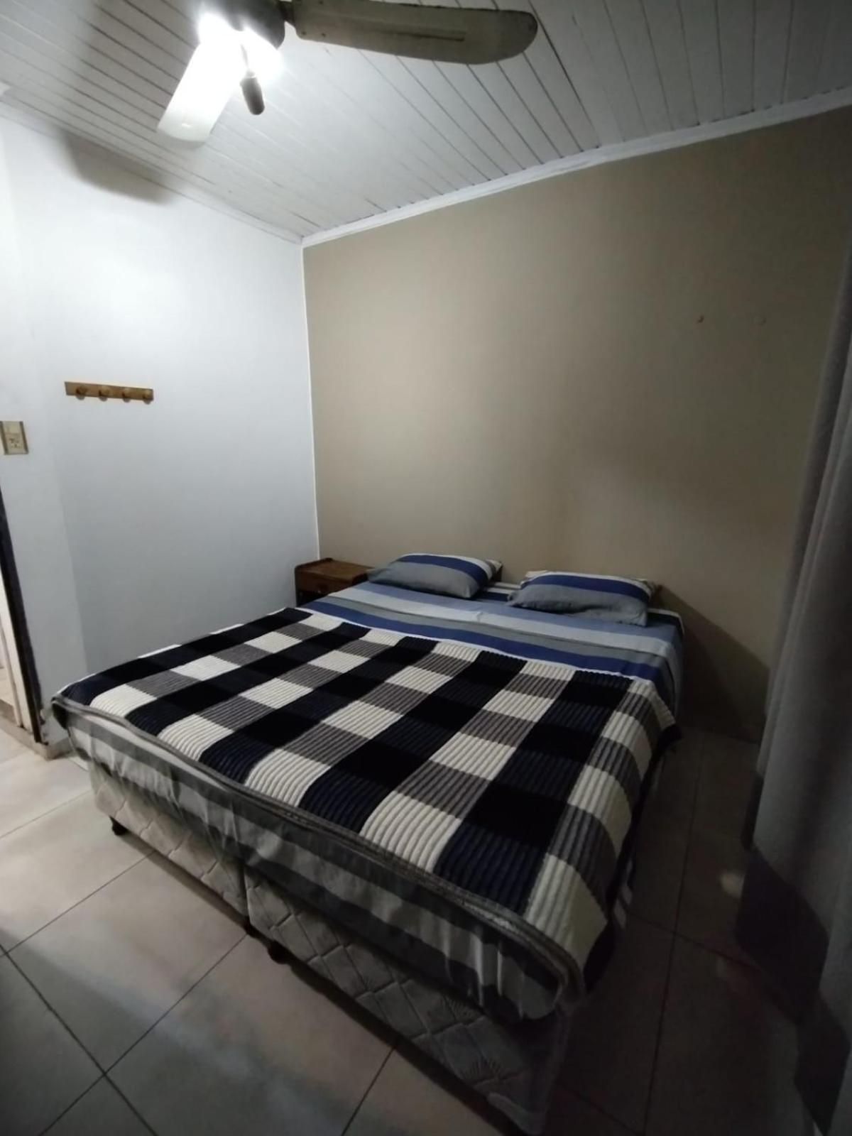 Double Room with Shared Bathroom photo 3