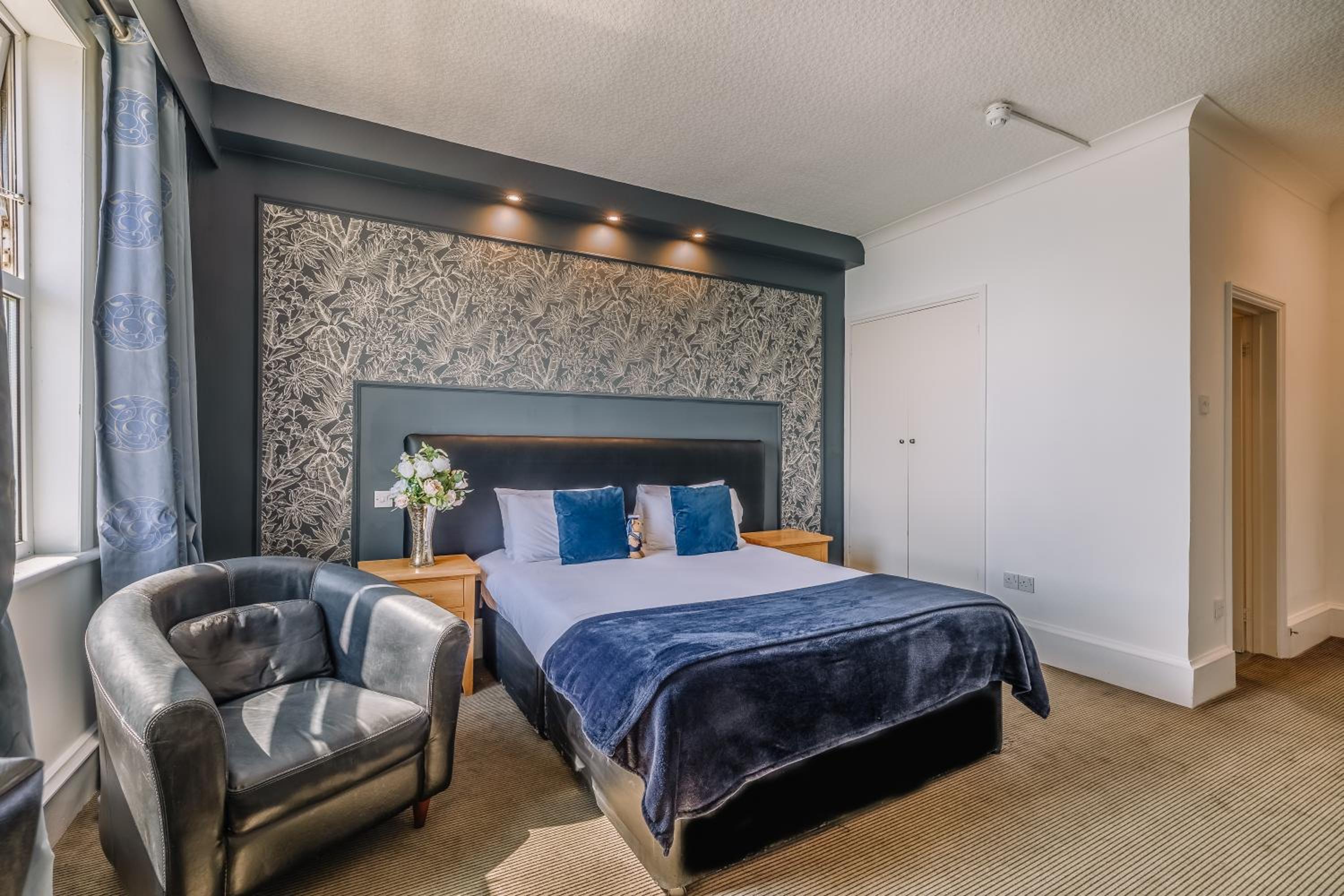 Superior Double Room - Photo 4