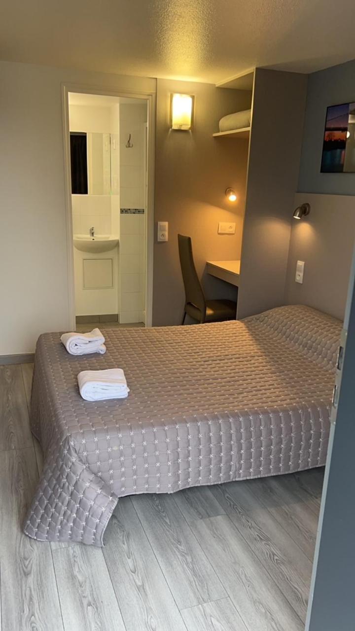 Double Room - Photo 14