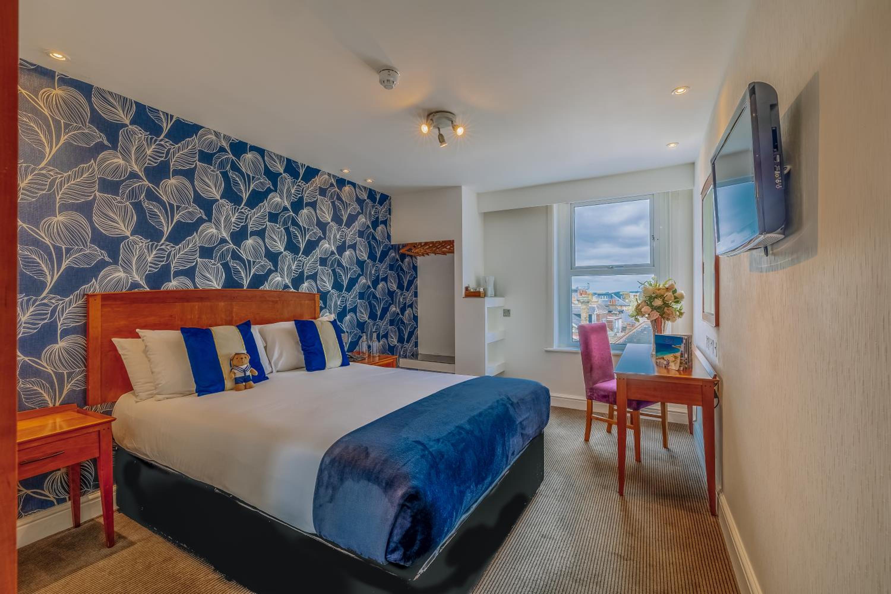 Standard Double Room - Photo 1