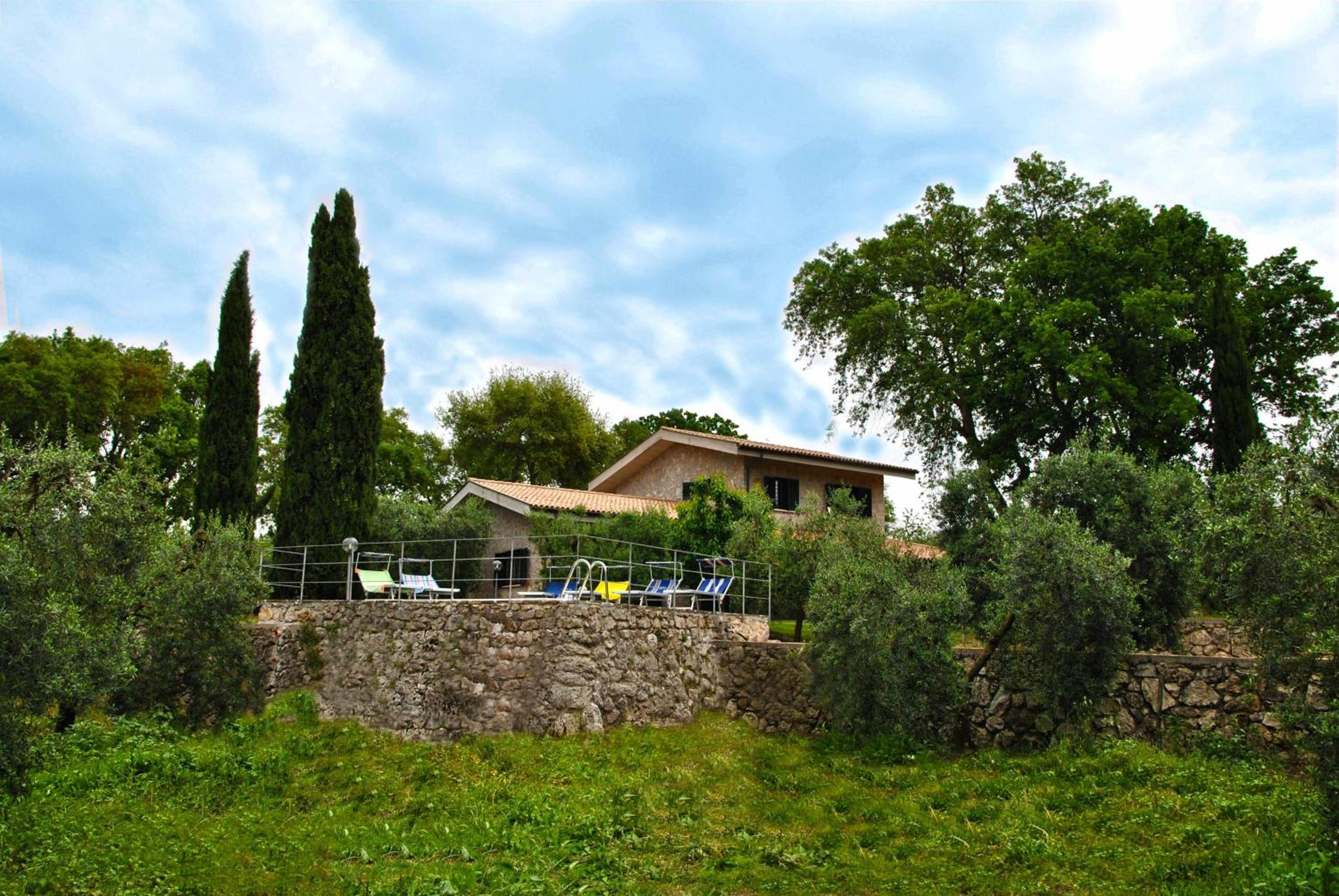 Villa with Private Pool photo 3