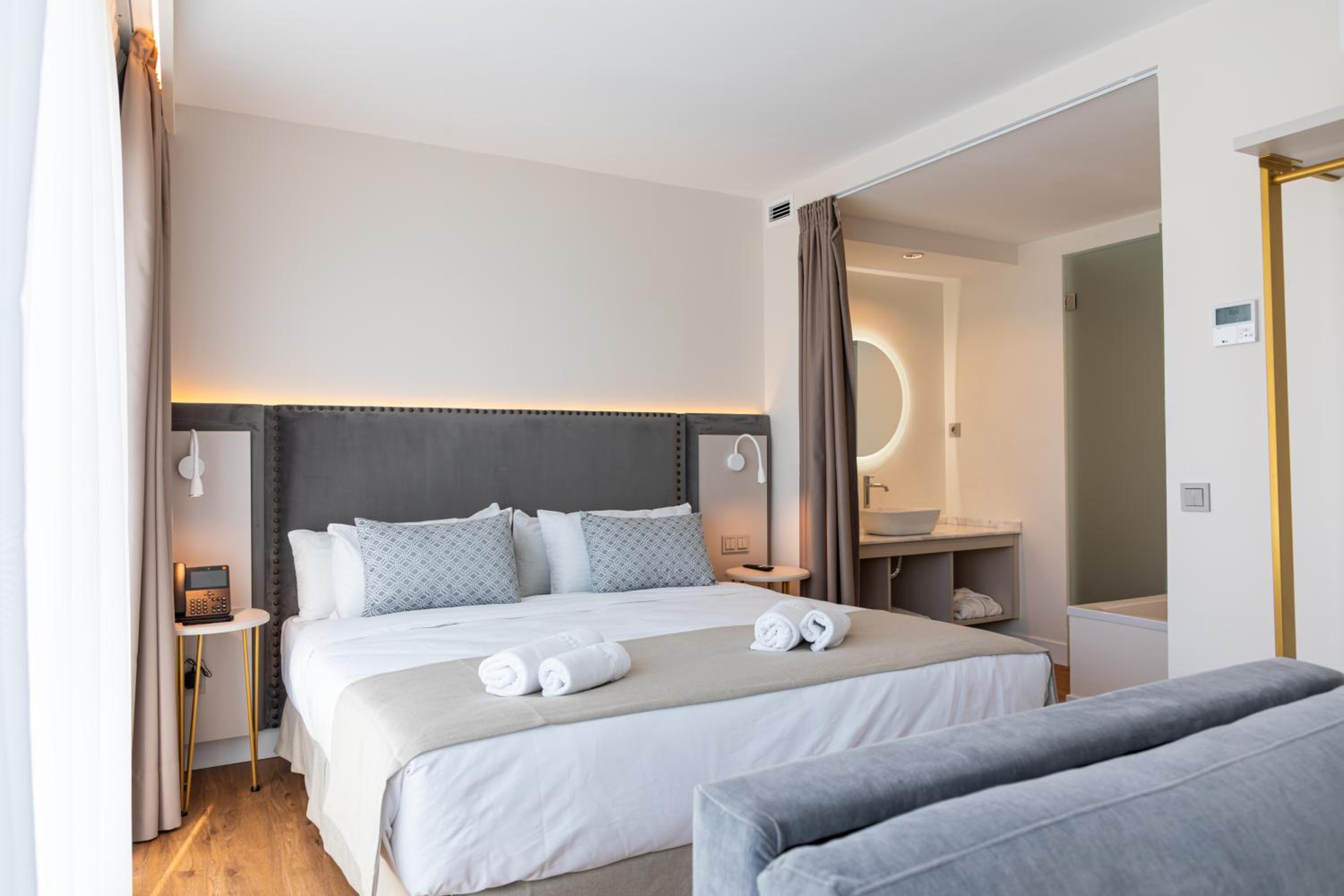 Junior Suite - Photo 8