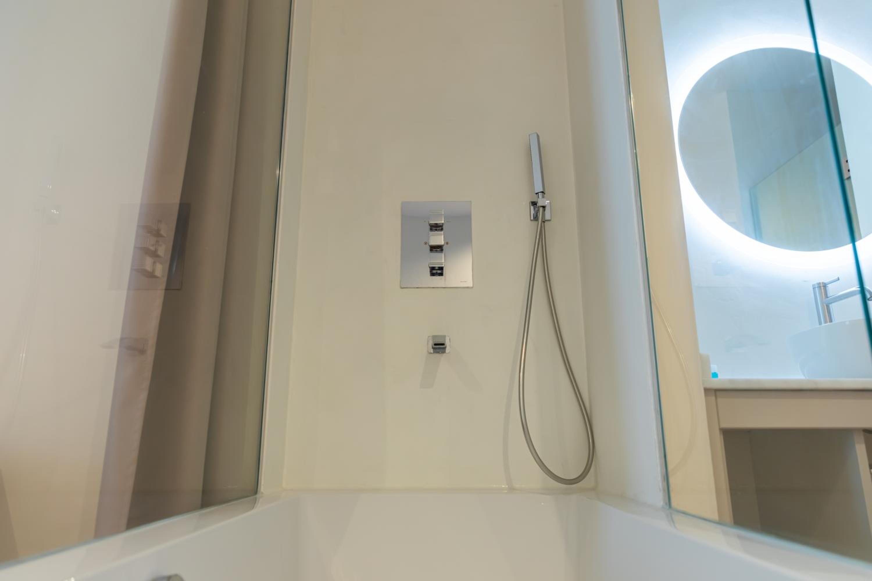 Double Room - Photo 2