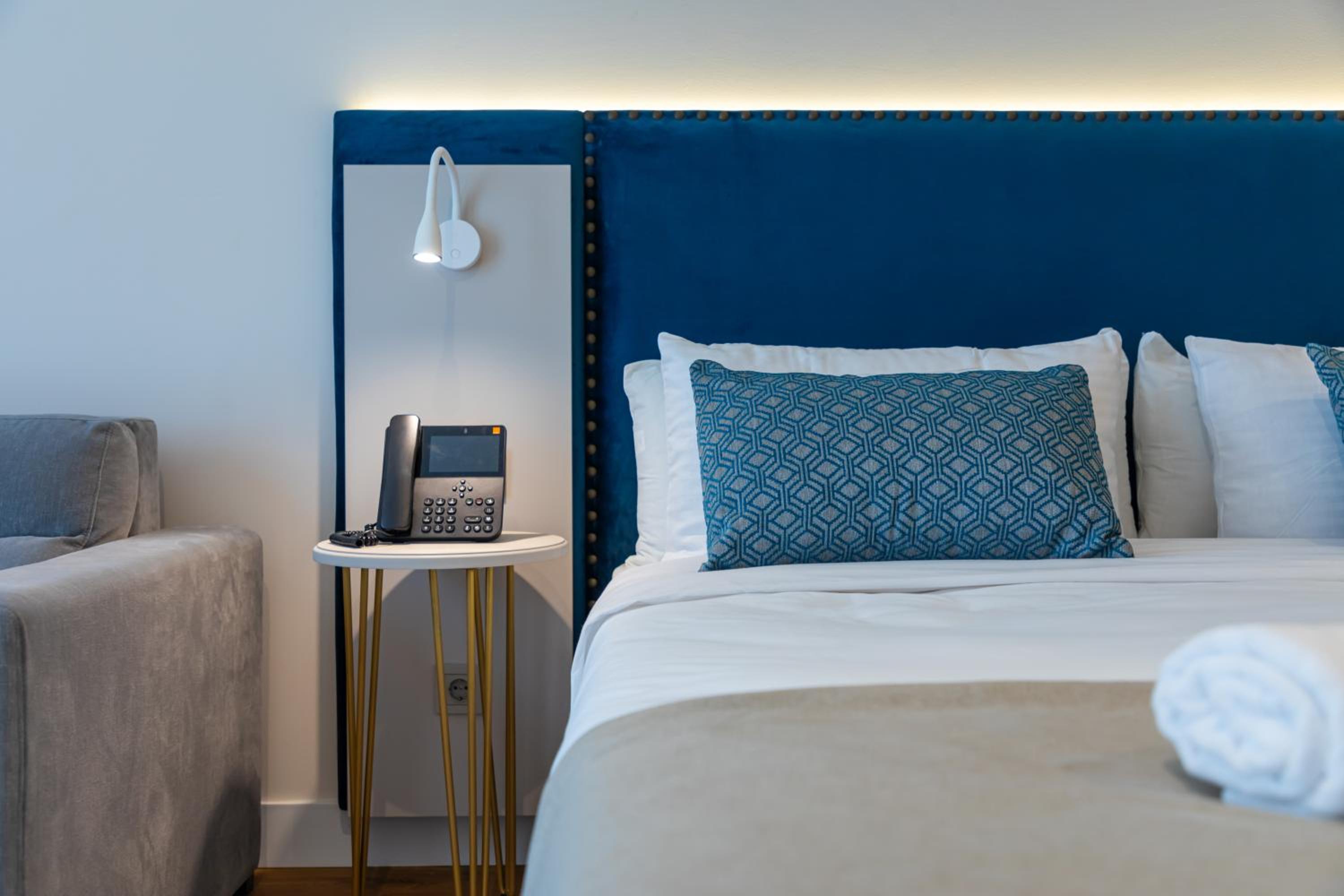 Double Room - Photo 24