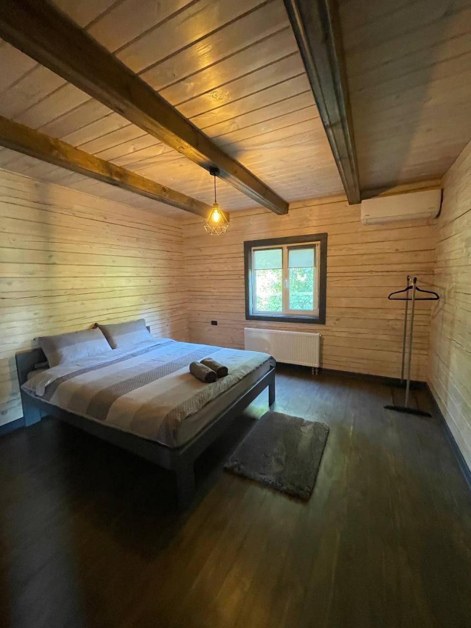 Chalet photo 1