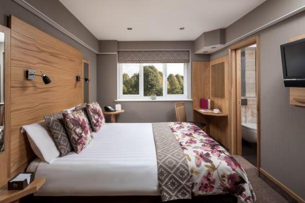 Budget Double Room - Photo 2