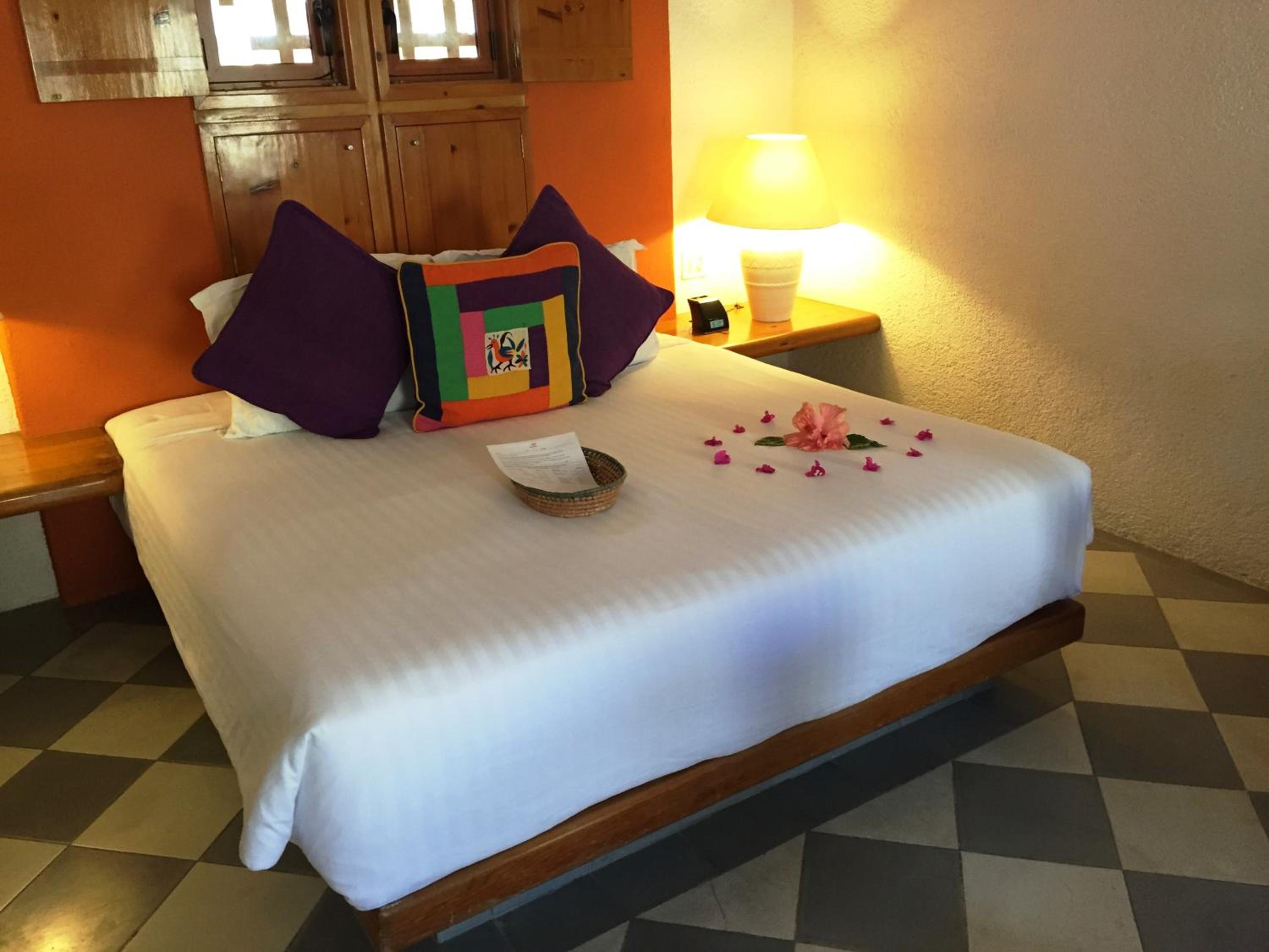 Standard King Room - Photo 2