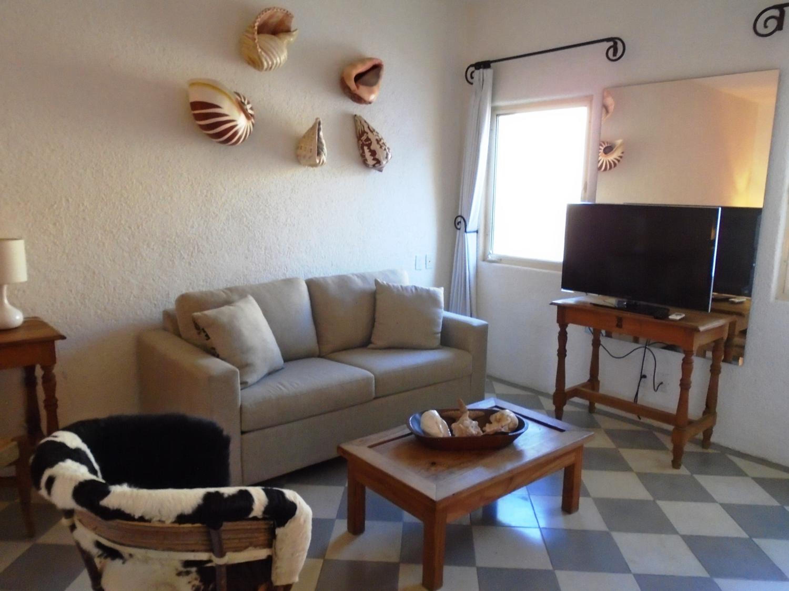 Superior King Room - Photo 7