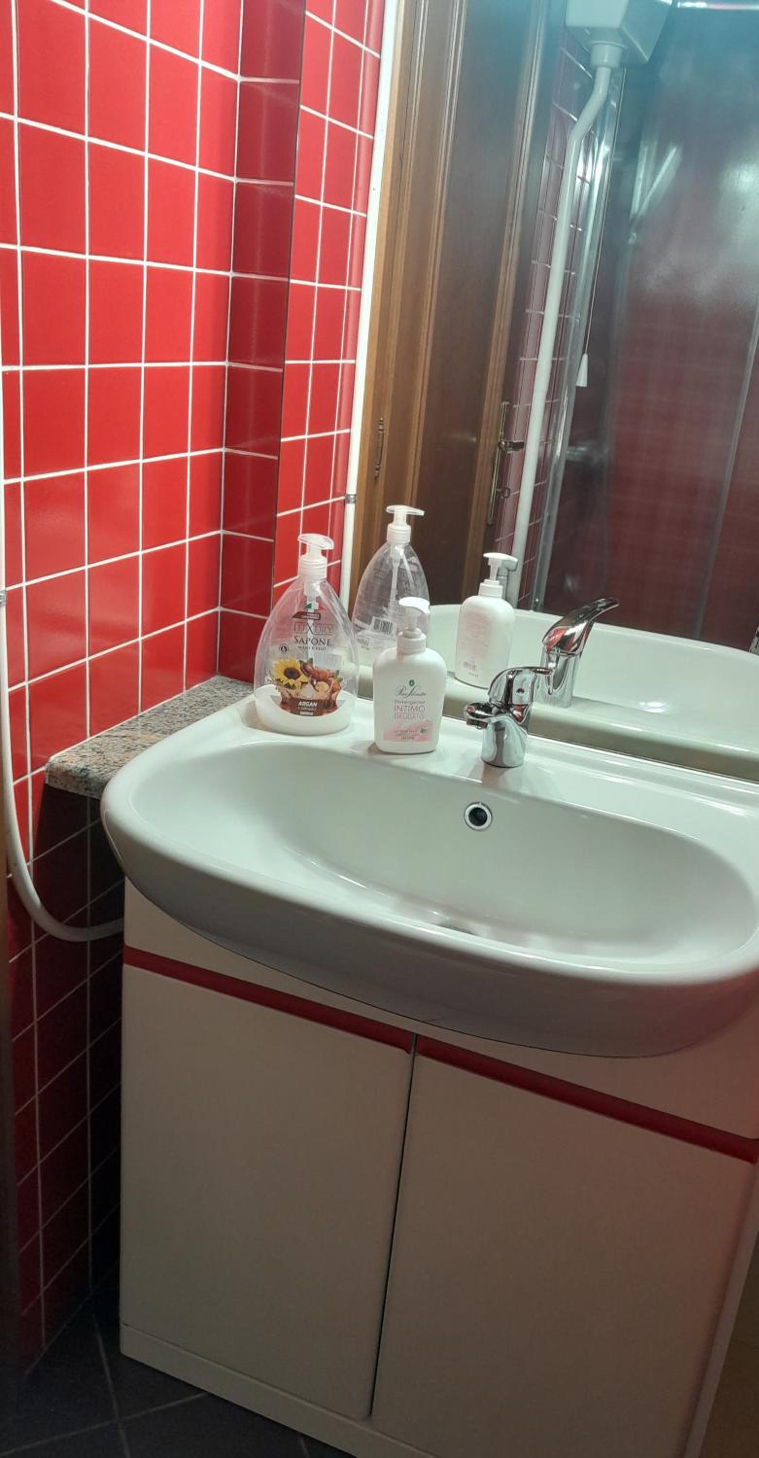 Deluxe Single Room with Balcony photo 3