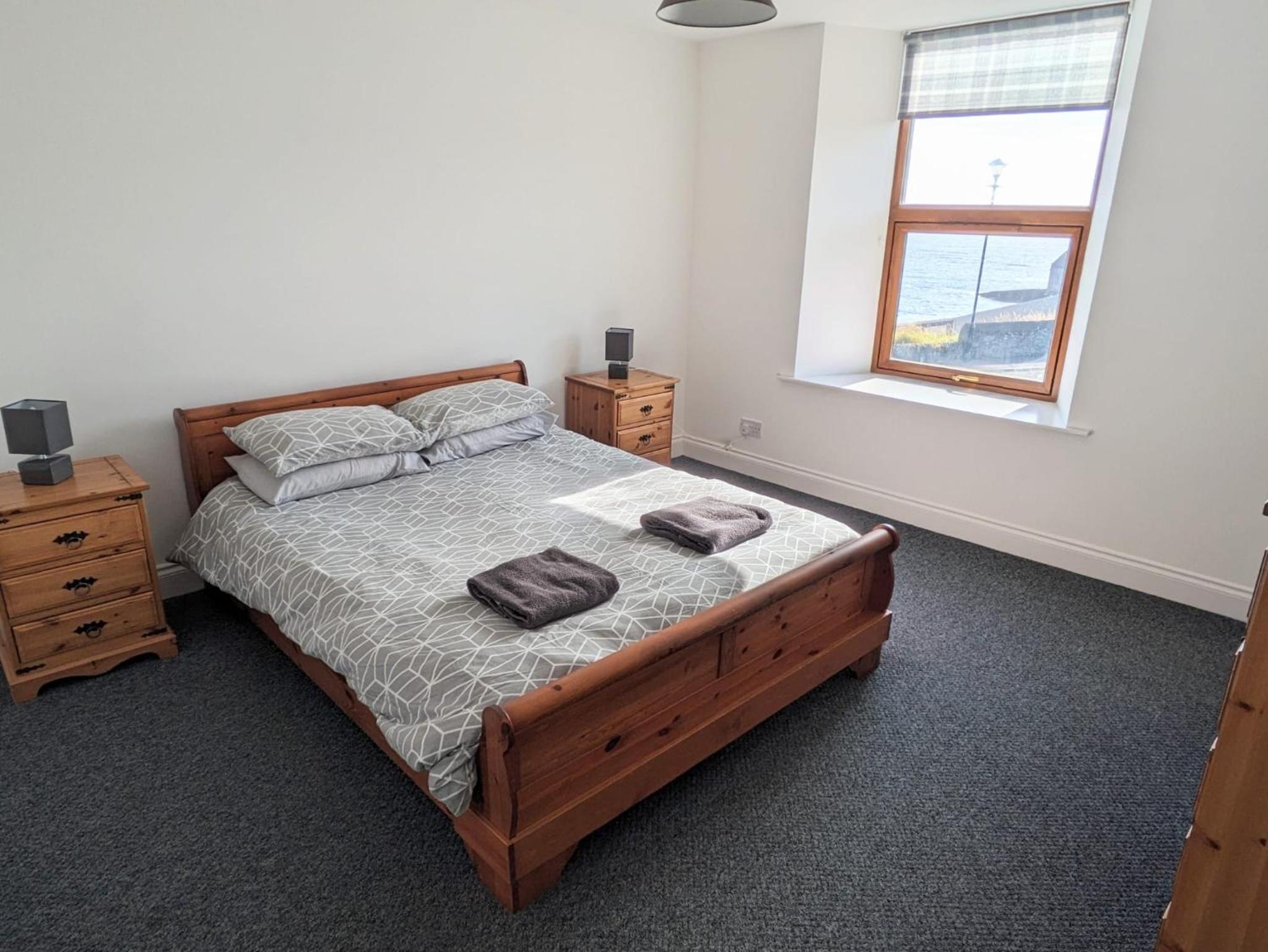 Two-Bedroom Apartment - Photo 7