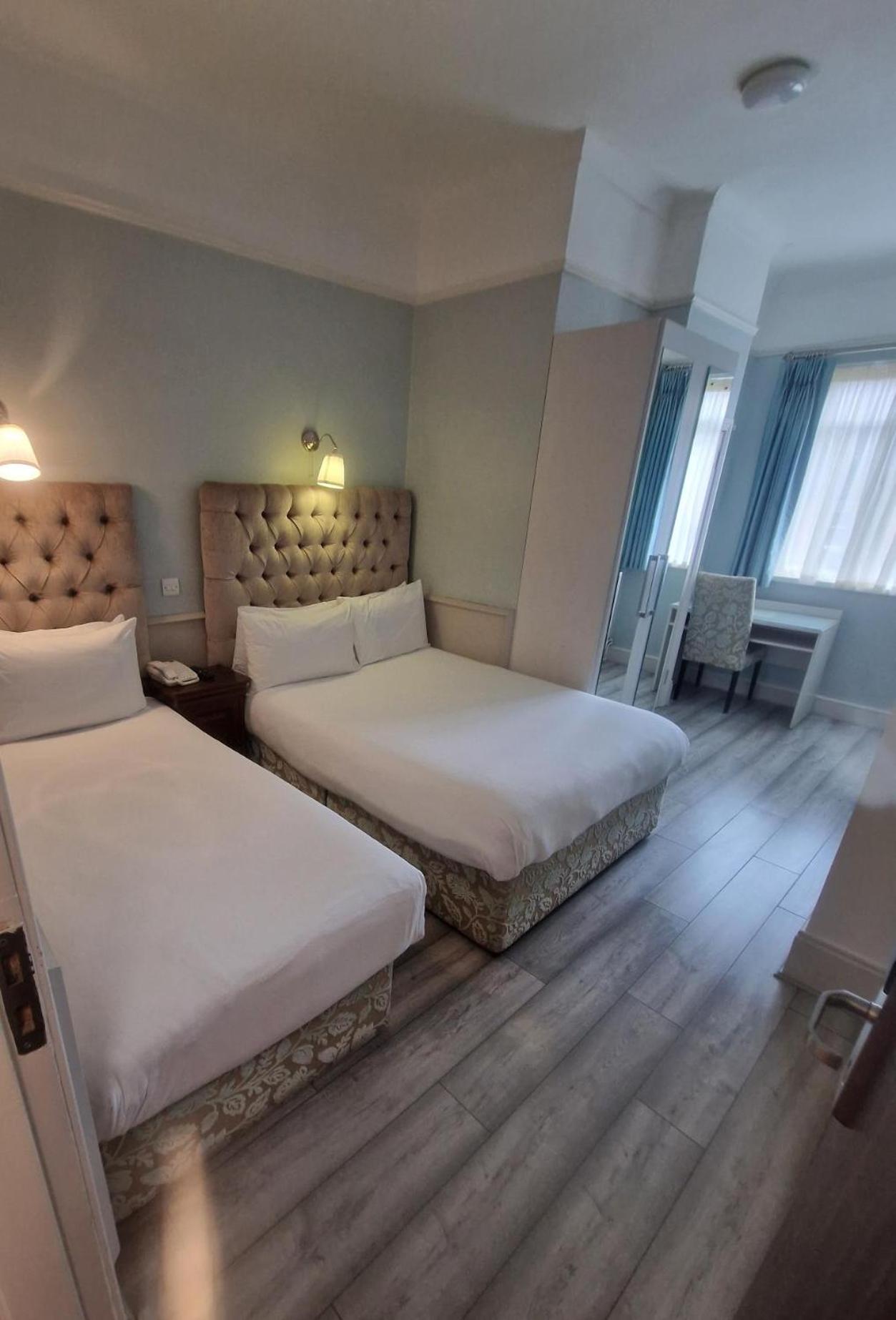 Triple Room photo 3