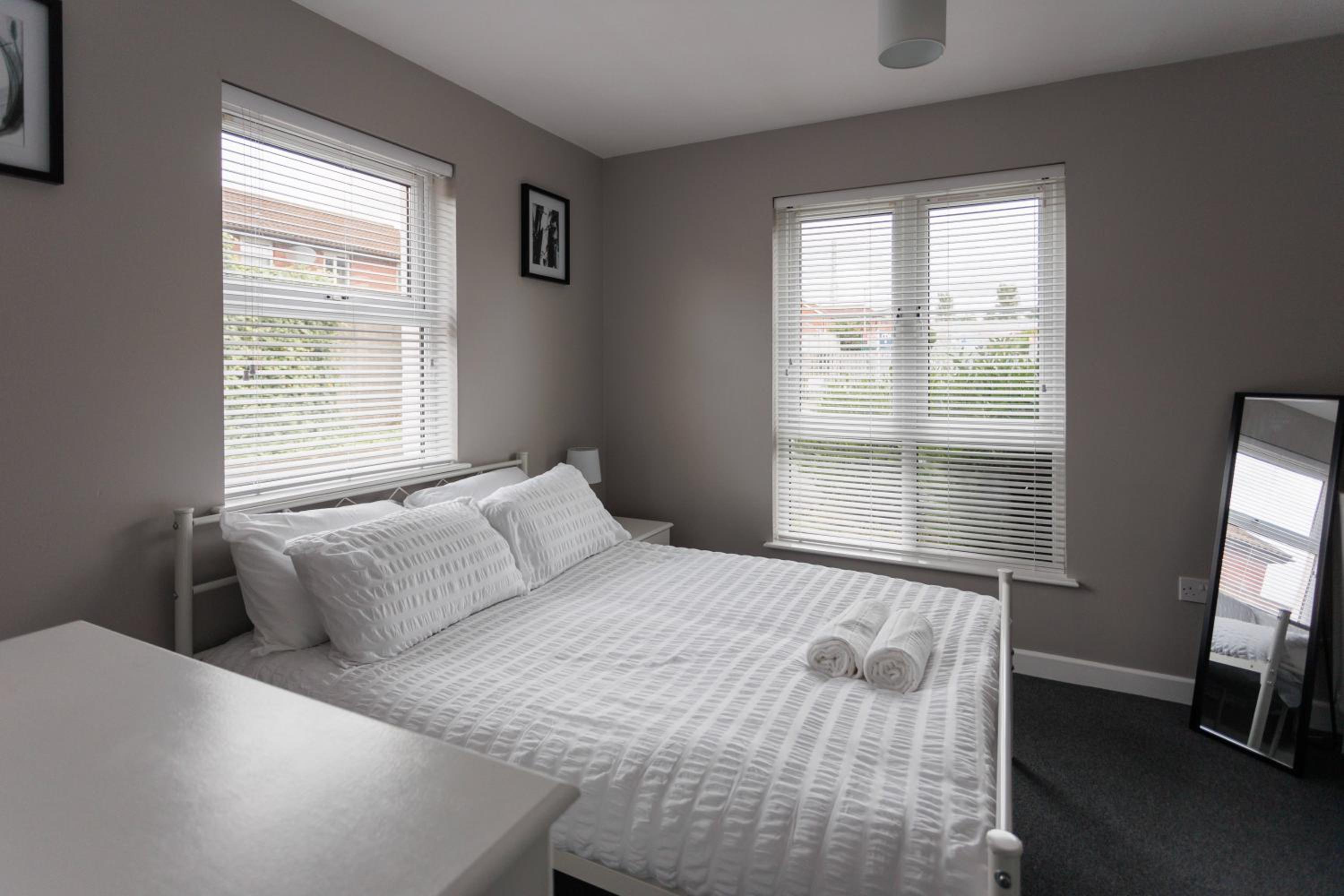 Apartment - Ground Floor photo 1