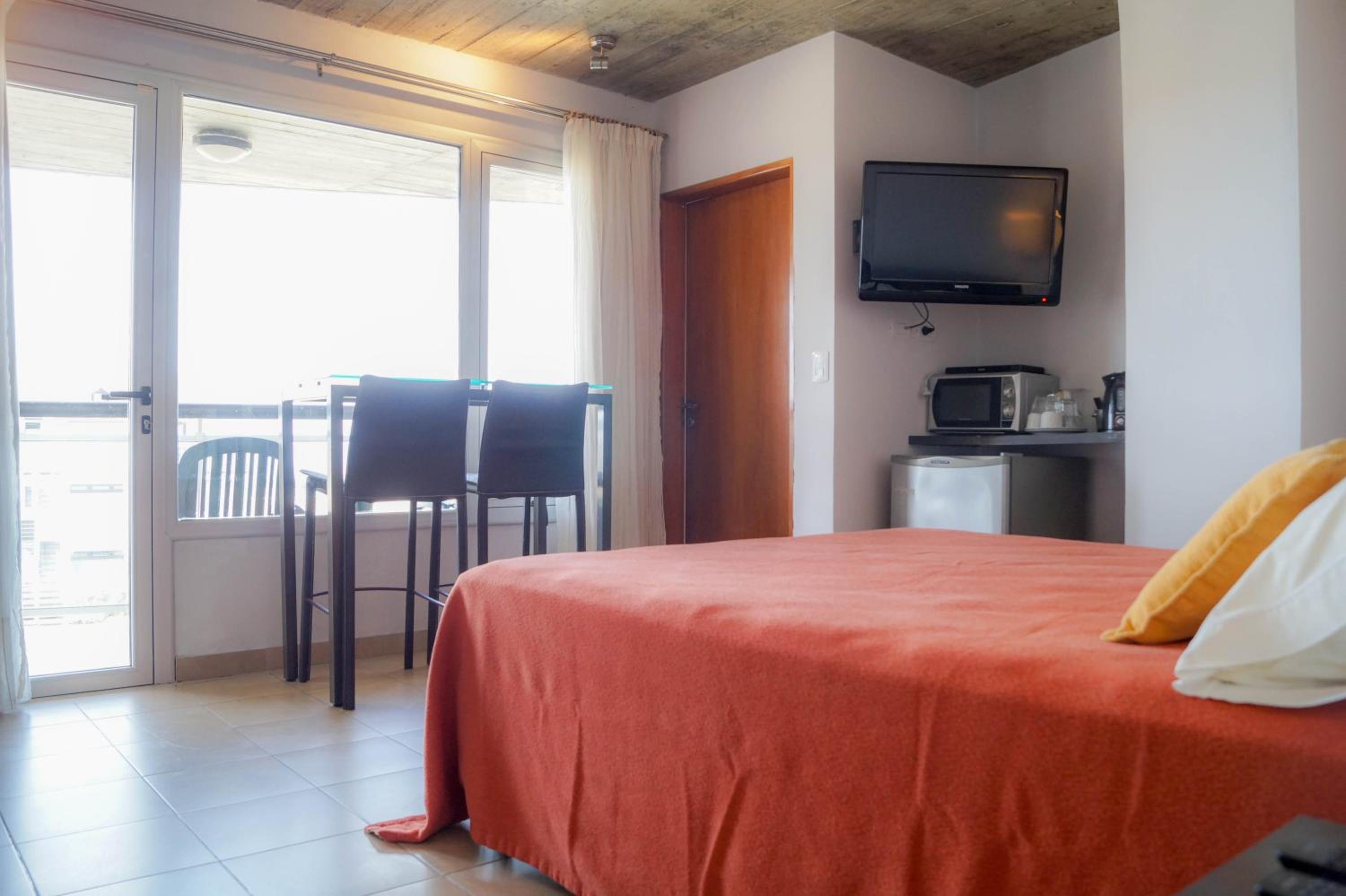 Double Room with Balcony photo 3