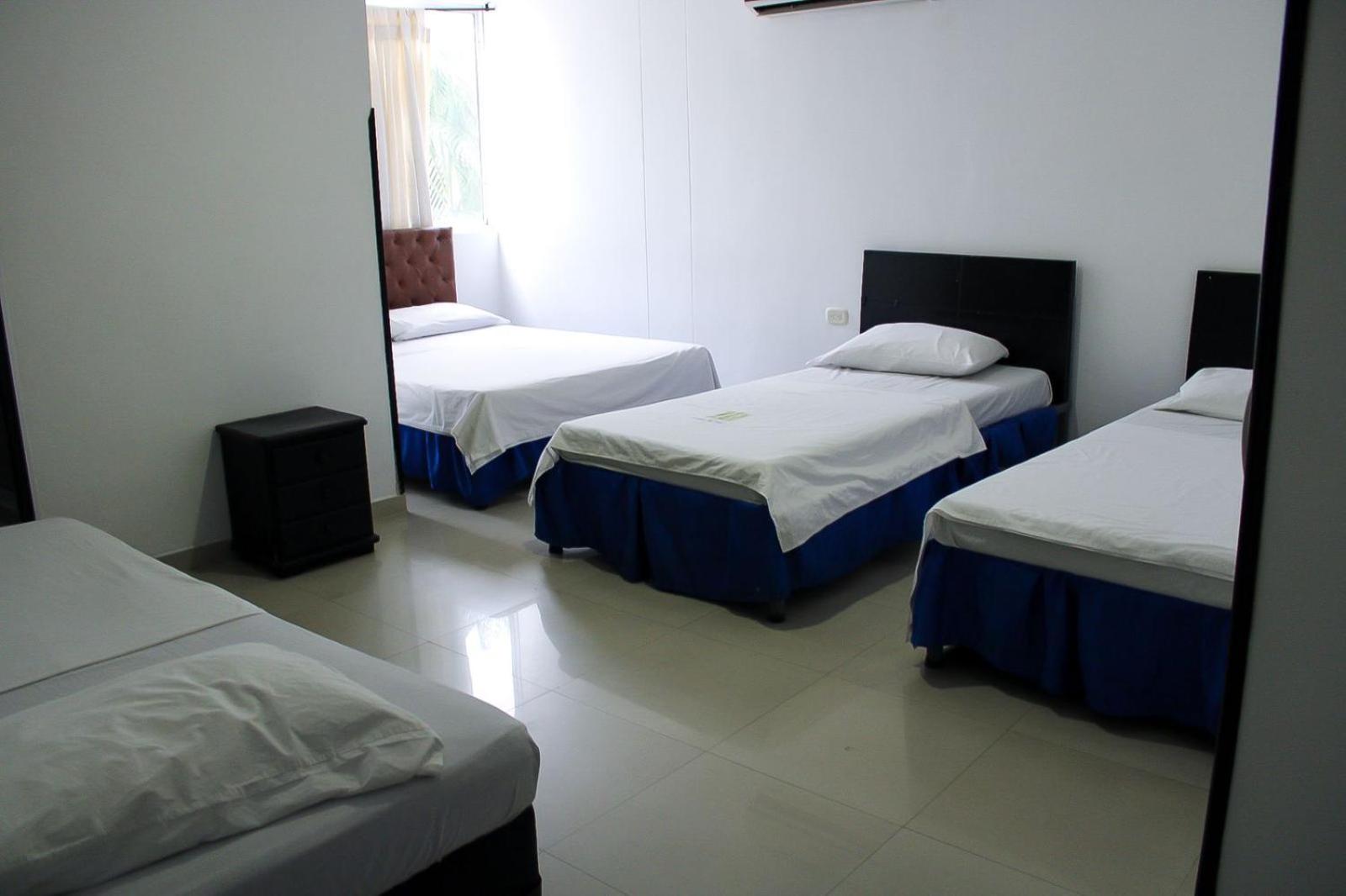 Quadruple Room with Air Conditioning photo 2