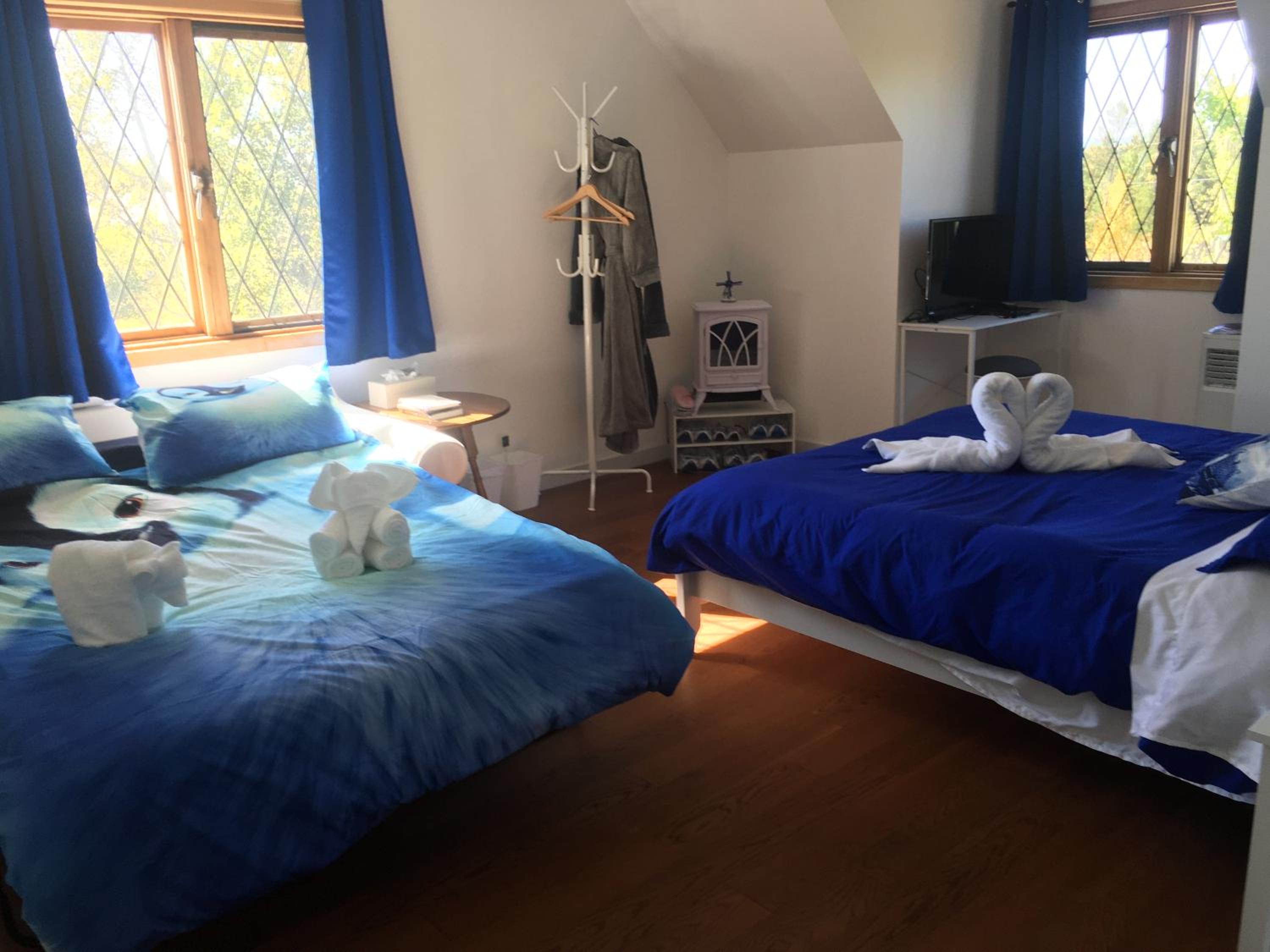 Double Room with Private Bathroom