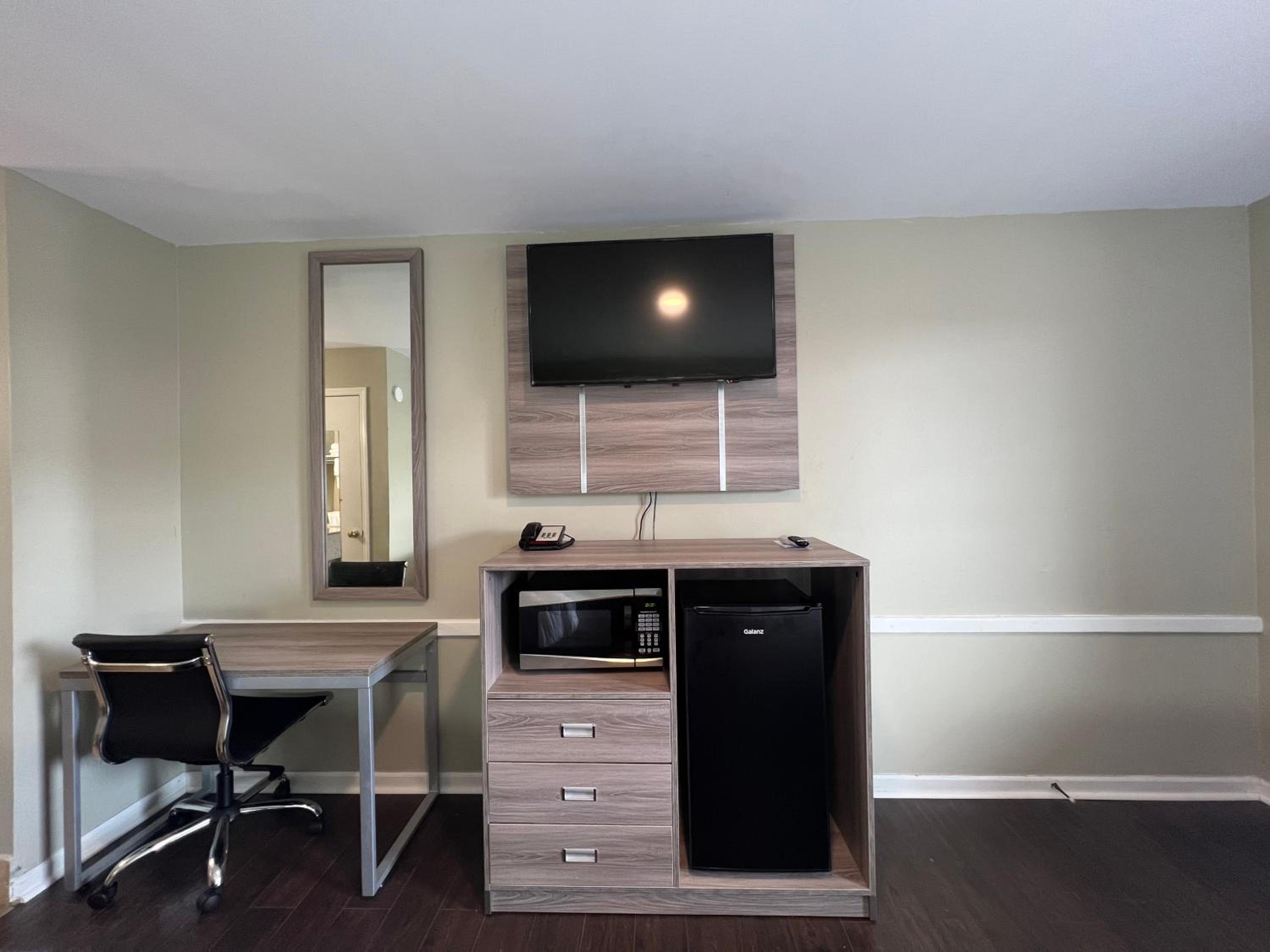 Double Room with Two Double Beds - Non-Smoking photo 1