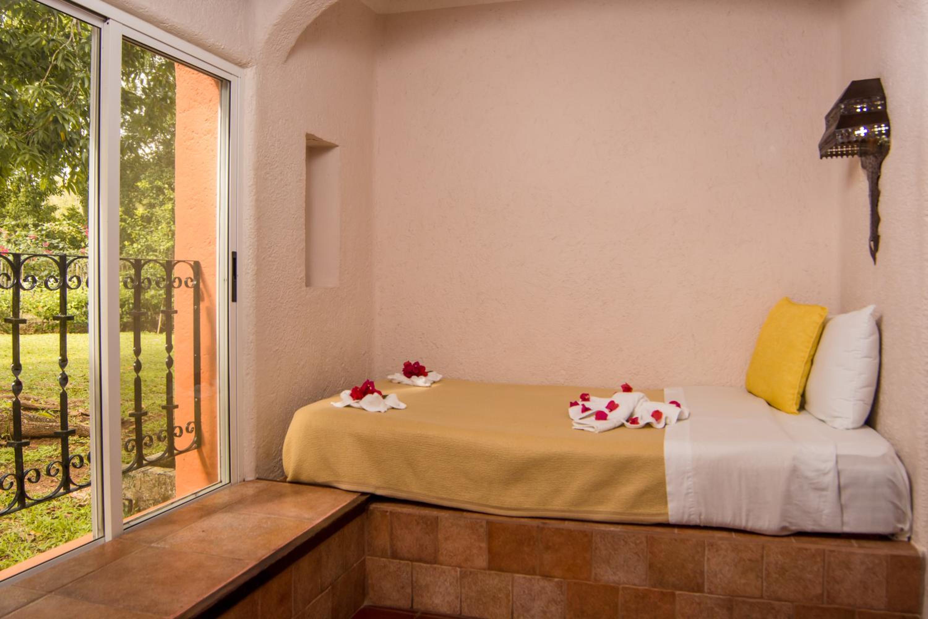 Standard  Room - Photo 8