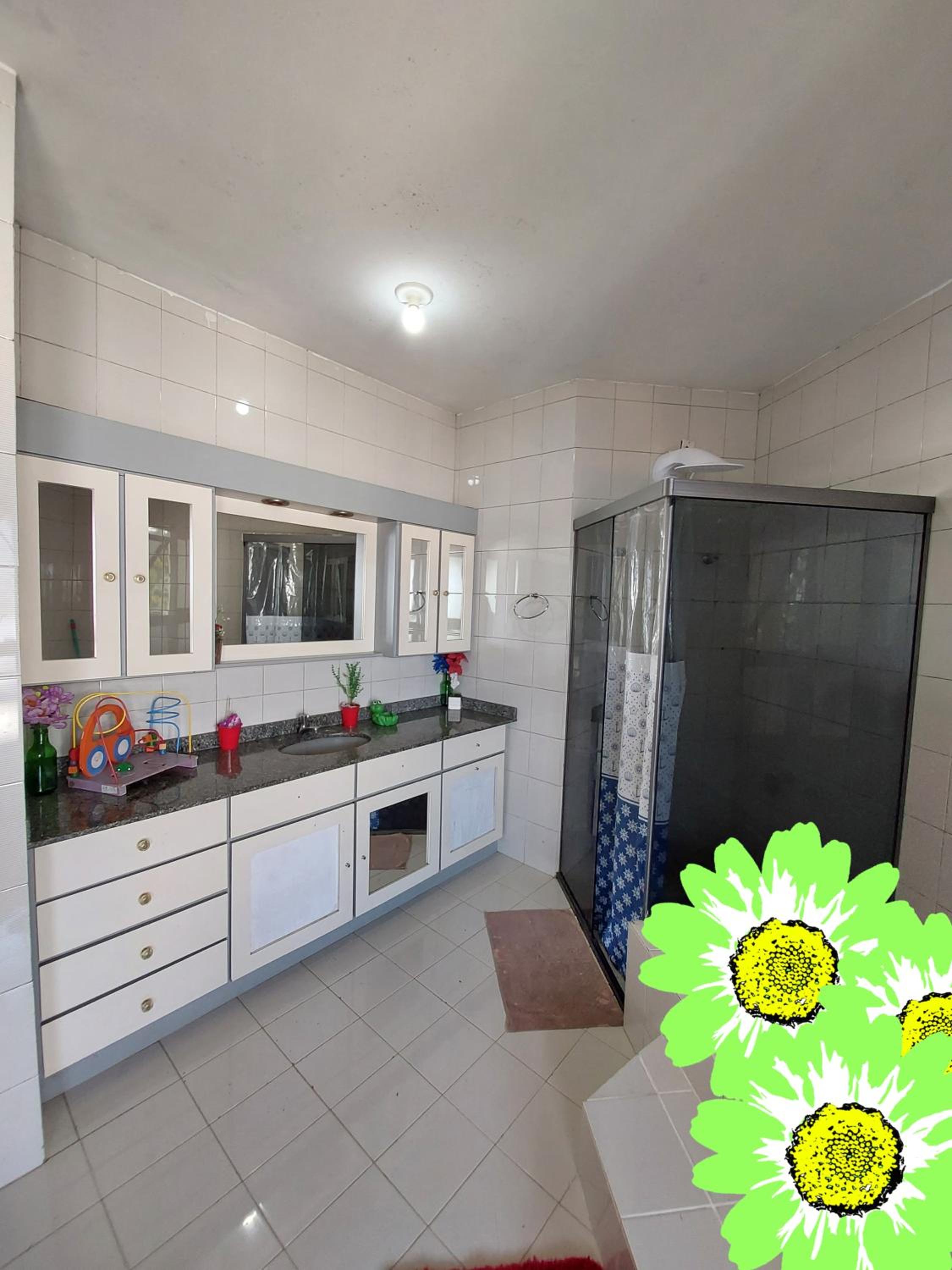 Apartment with Balcony - Photo 19