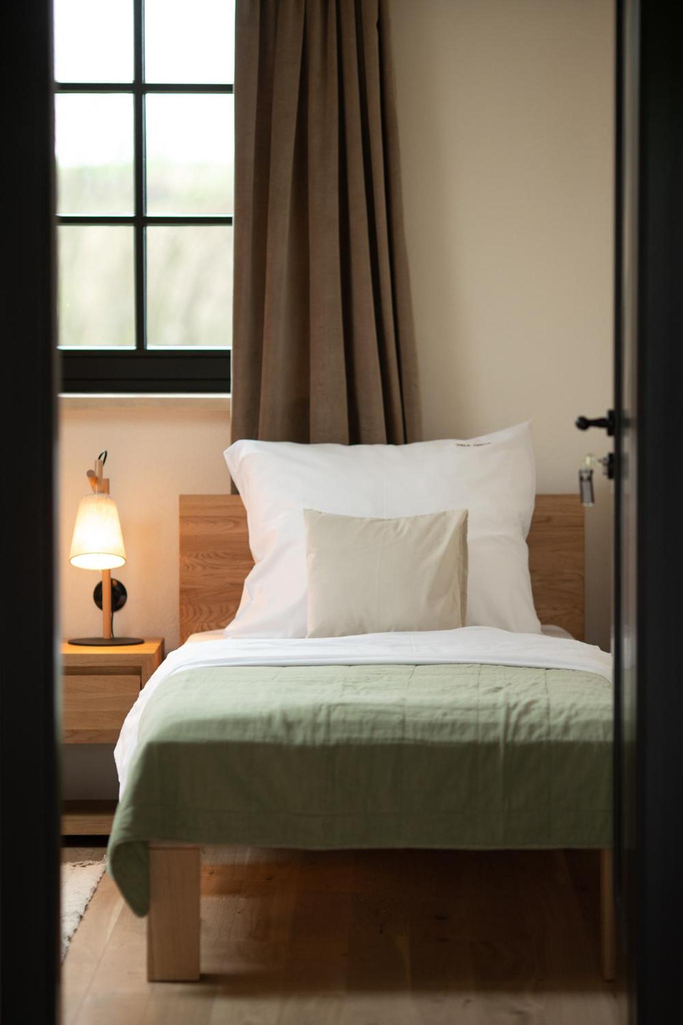 Four-Bedroom House - Photo 13