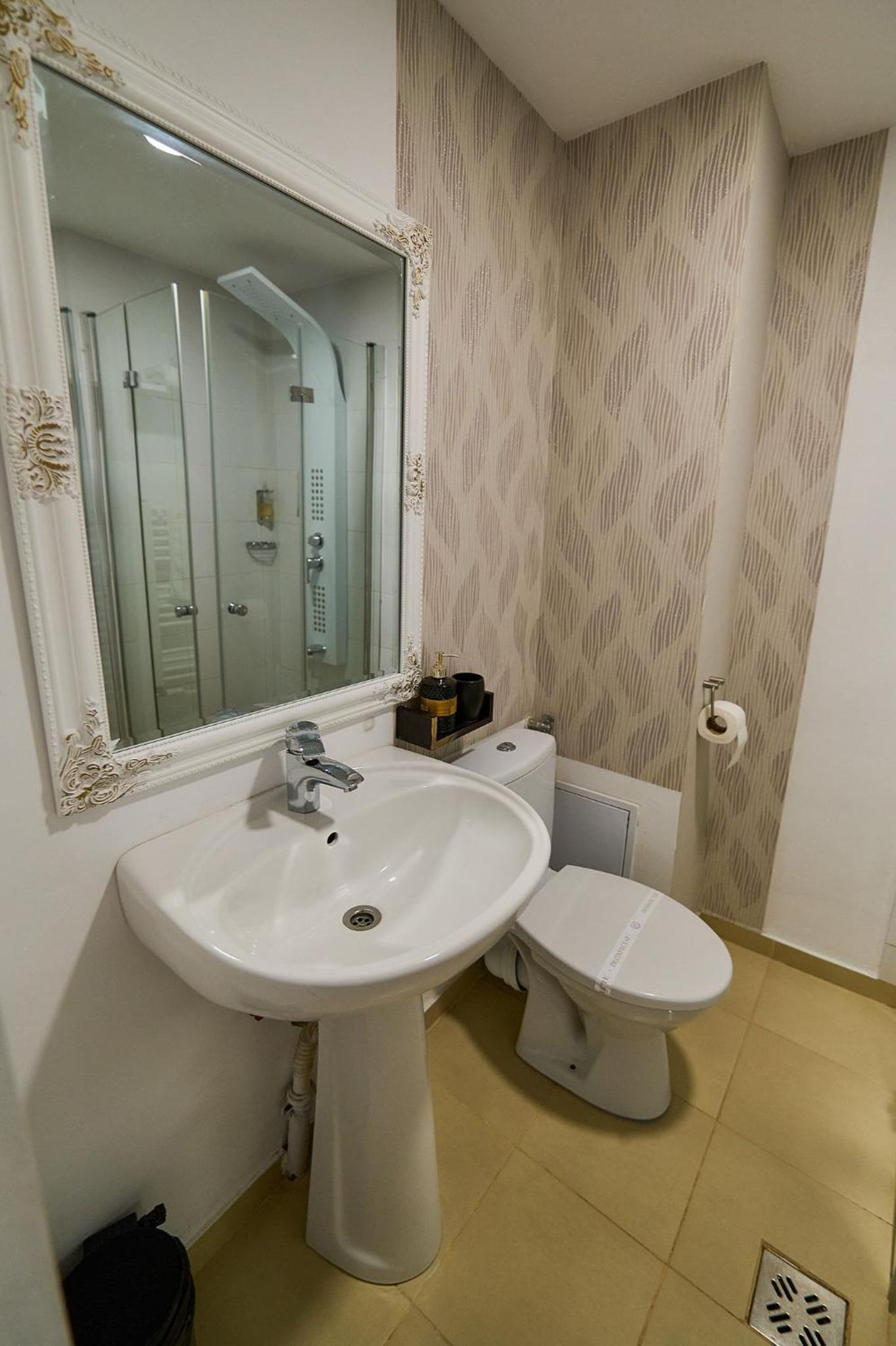 Triple Room - Photo 44