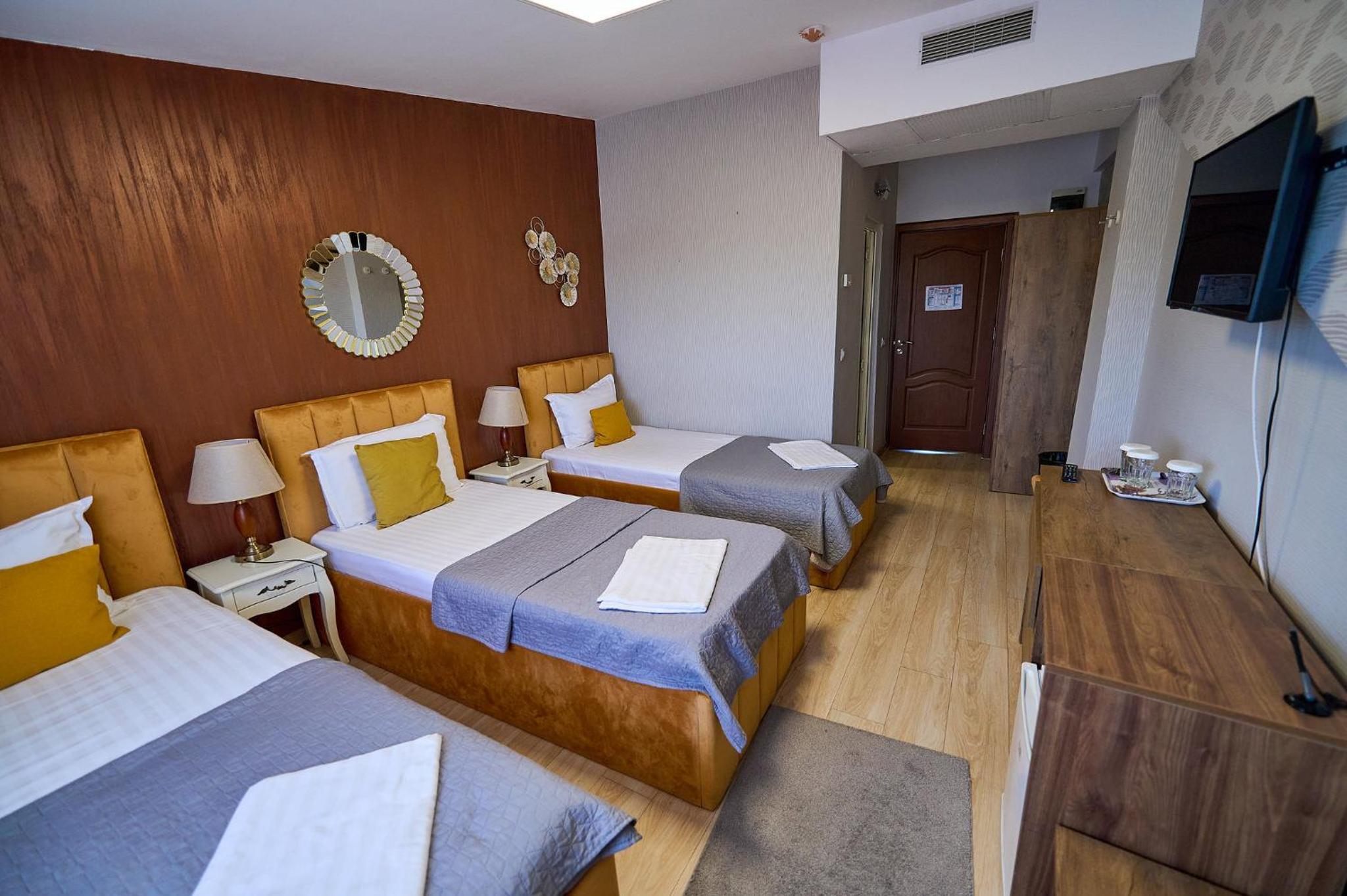 Triple Room - Photo 53