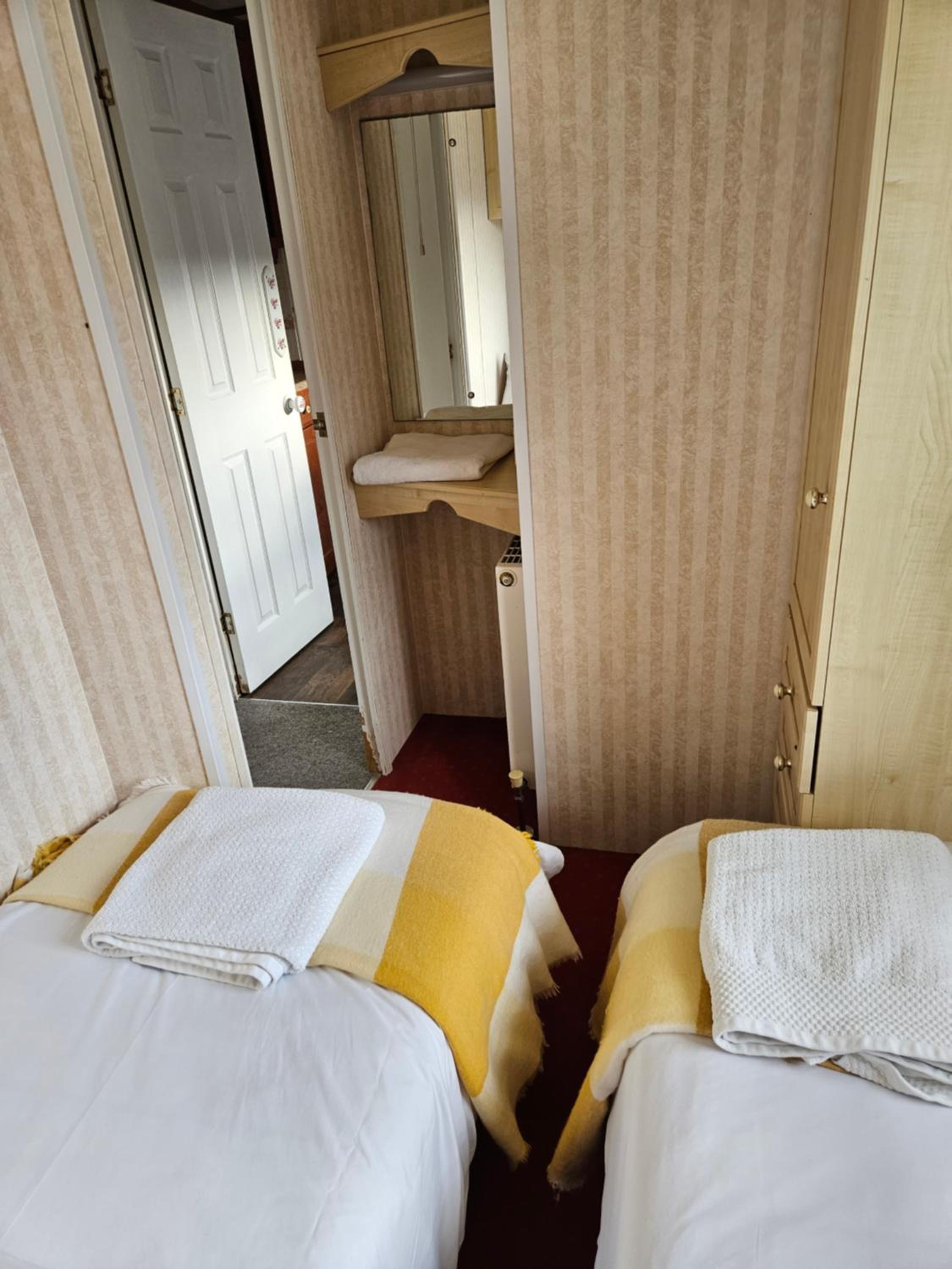 Mobile Home photo 1
