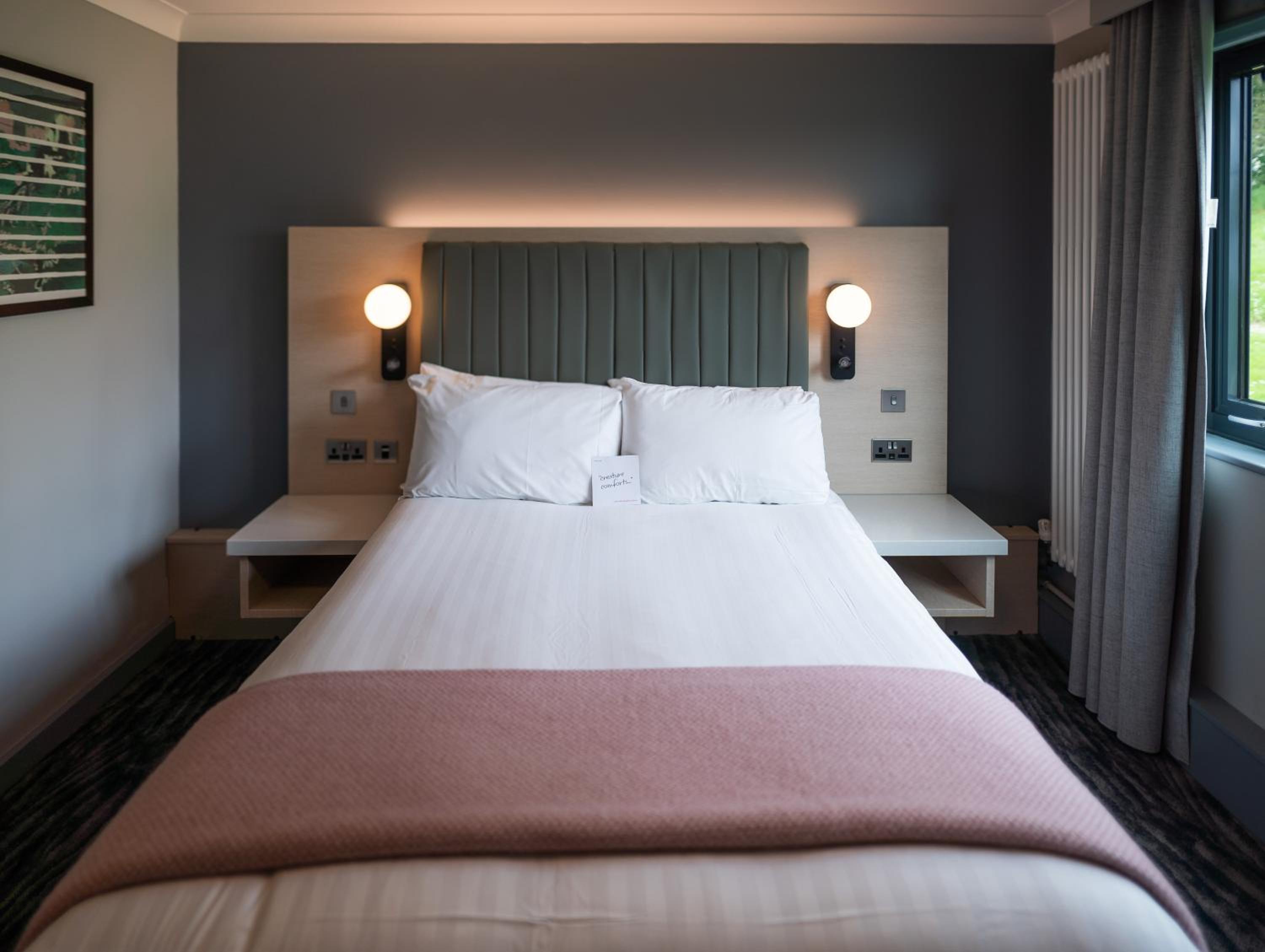 Standard Double Room - Photo 2