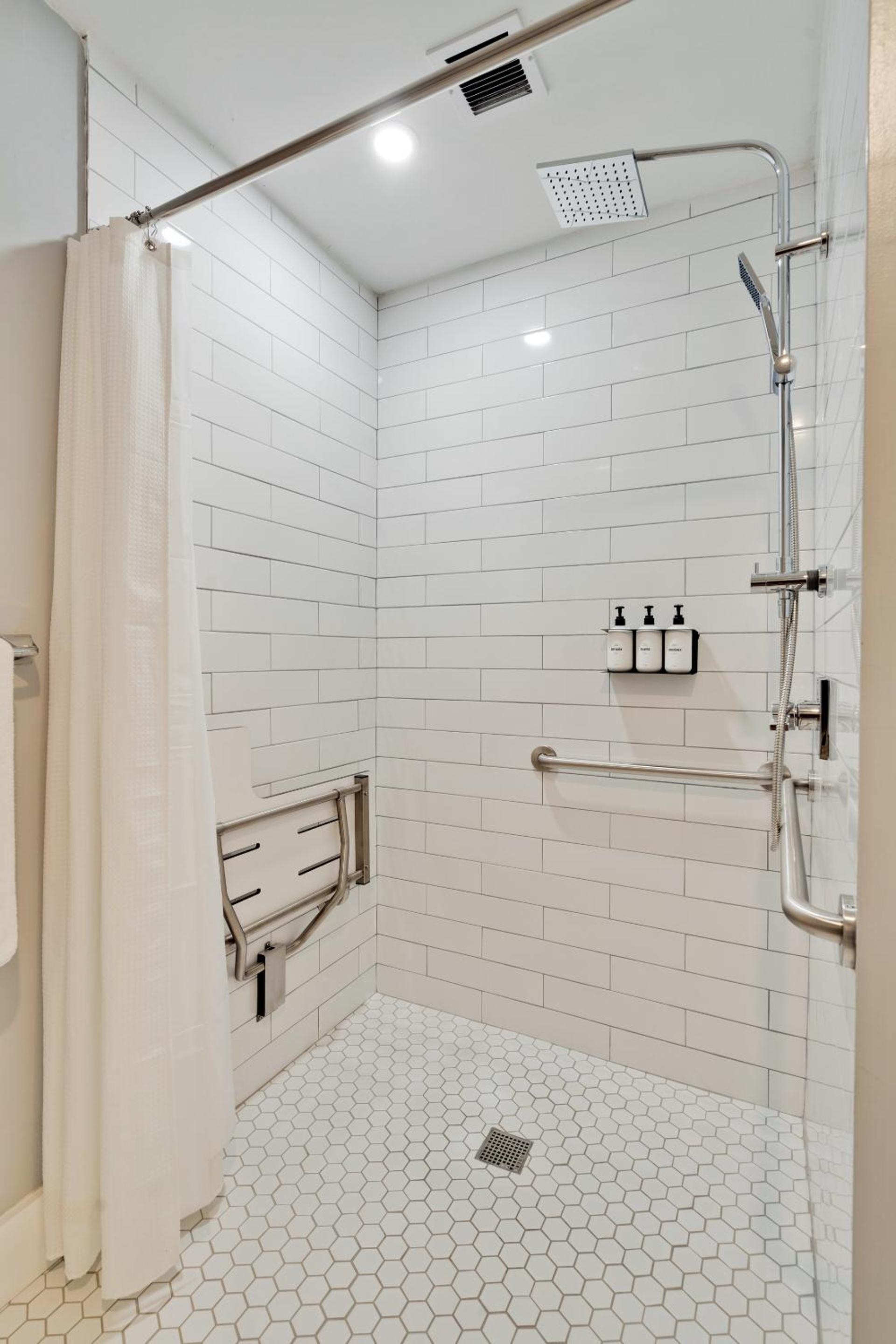 The Ledger Residences by Sosuite - Old City, Bild 5
