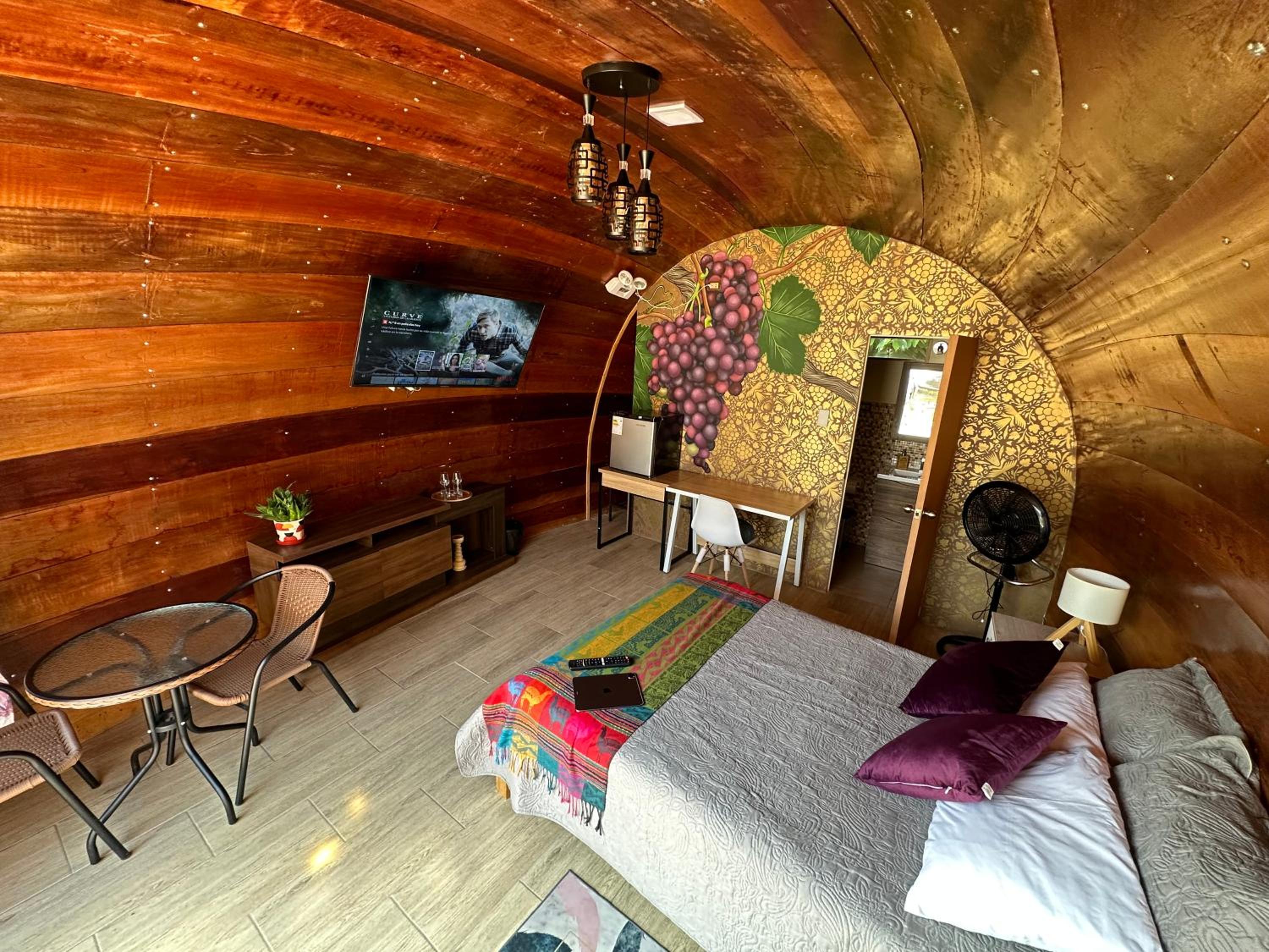 Double Room with Private Bathroom photo 3