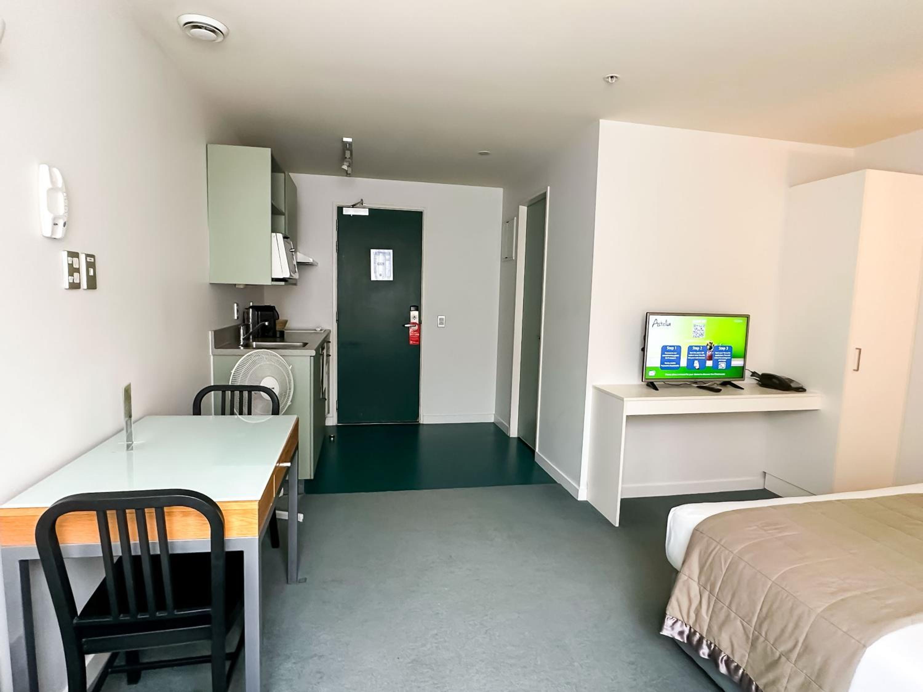 Available room