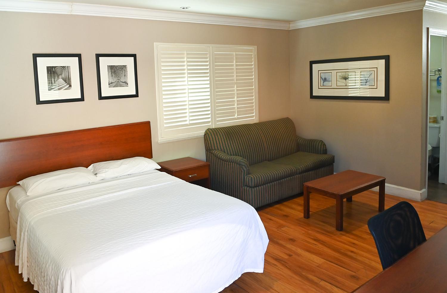 Business Queen Room - Non-Smoking - Photo 1