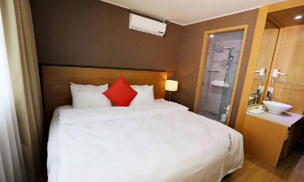 Deluxe Double Room - Photo 3