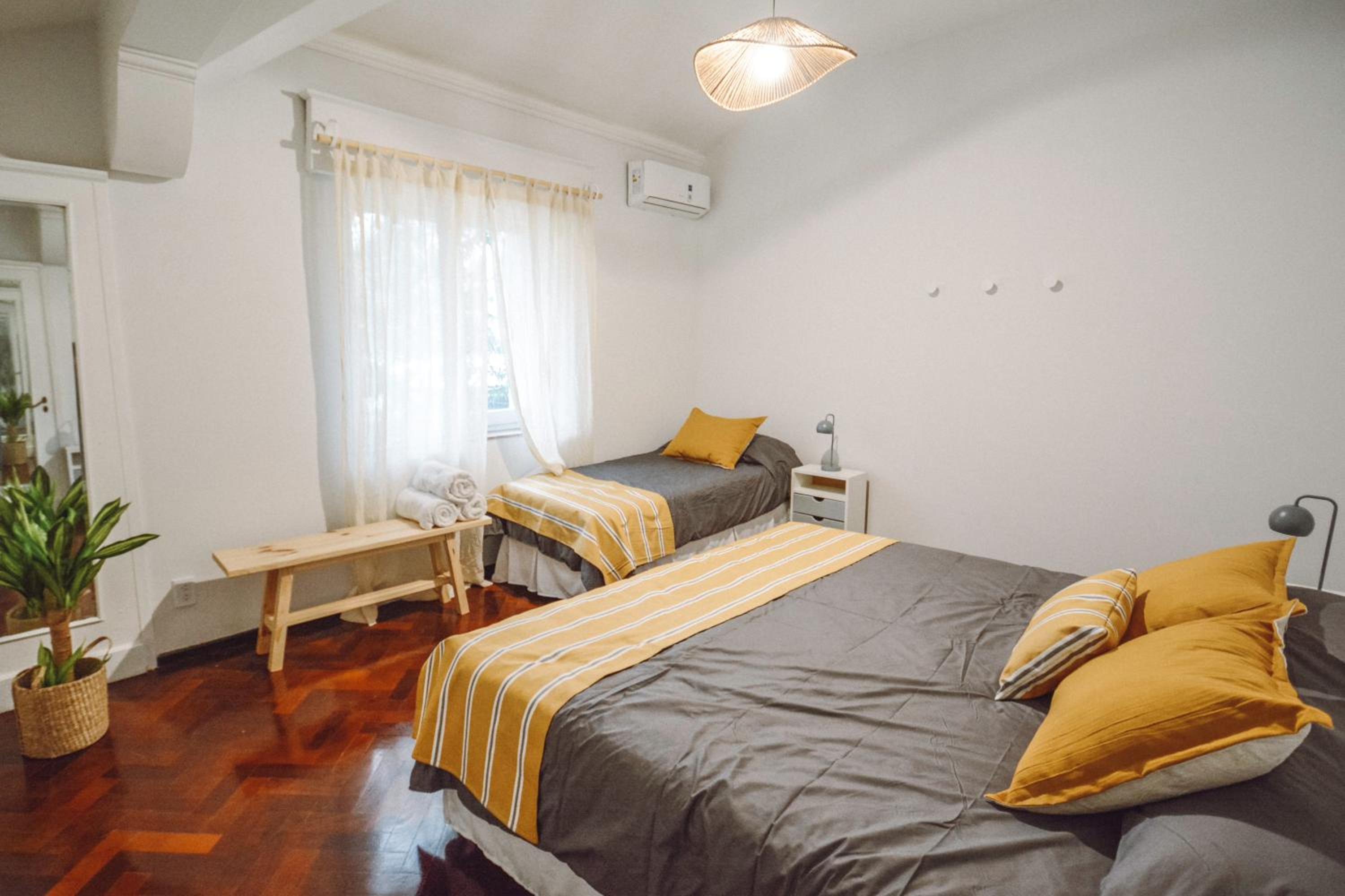 Triple Room with Private Bathroom photo 2