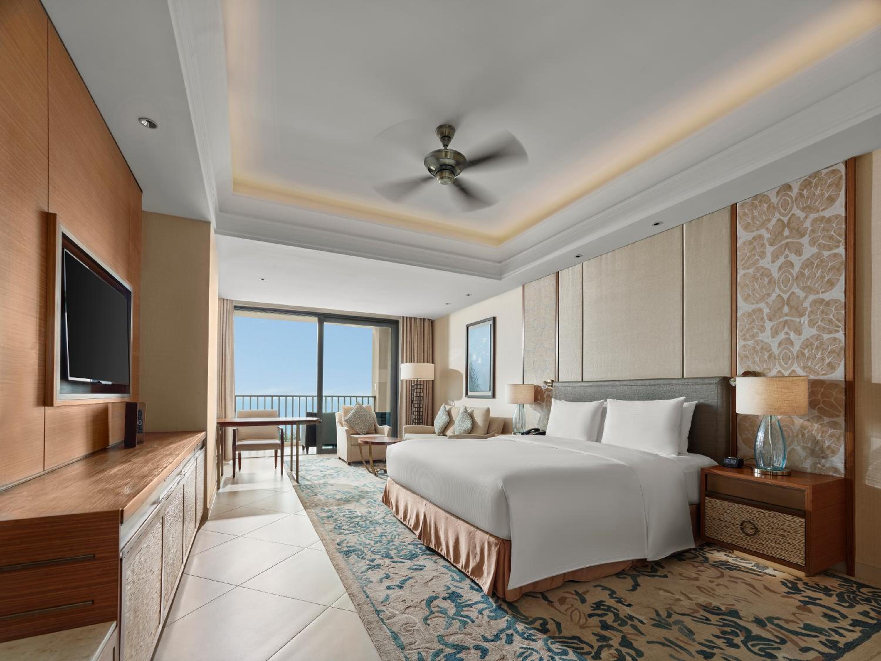 Premier Sea View King Room photo 2