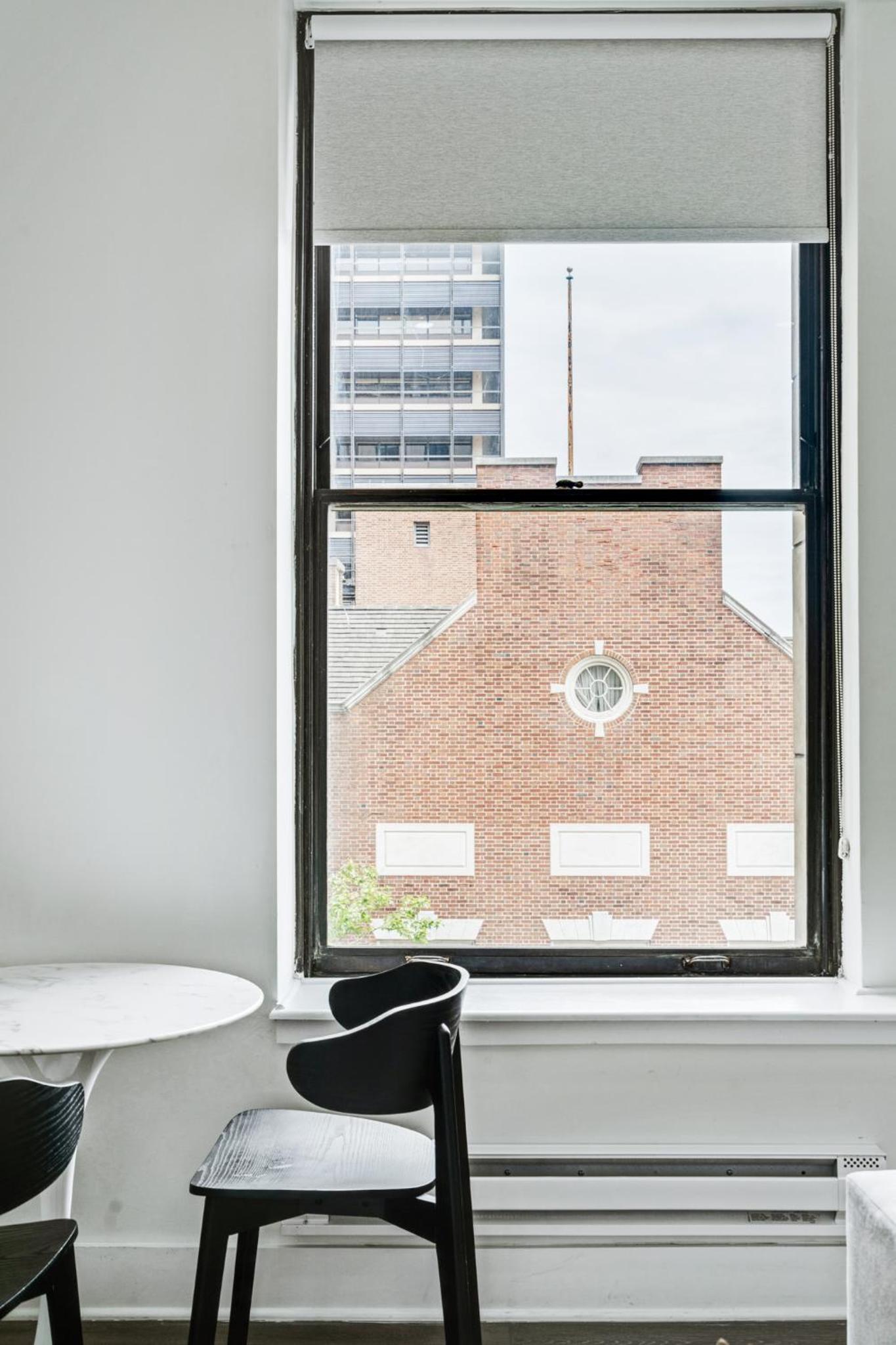 One-Bedroom Apartment - Photo 6