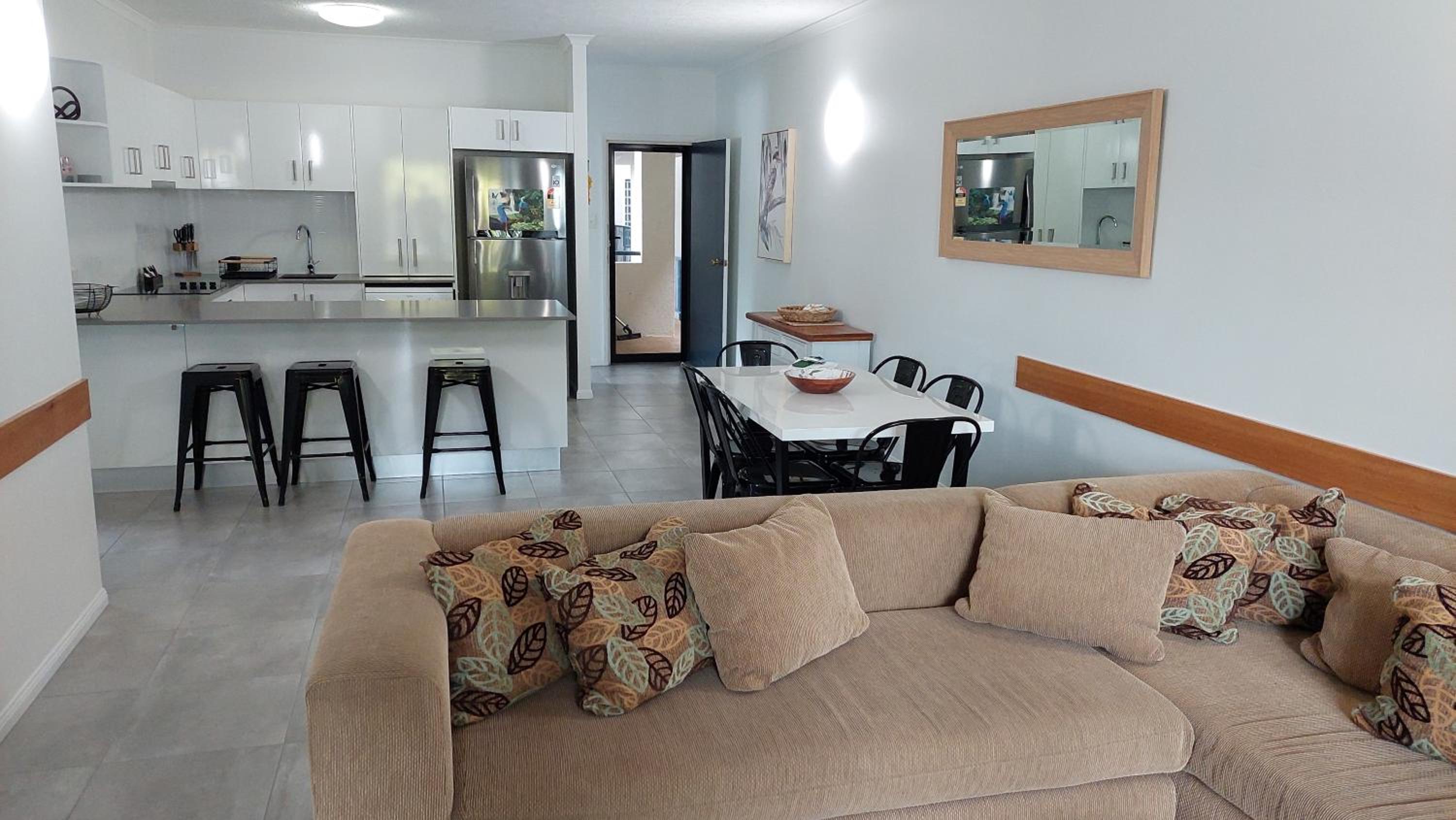 Two-Bedroom Superior Apartment photo 3