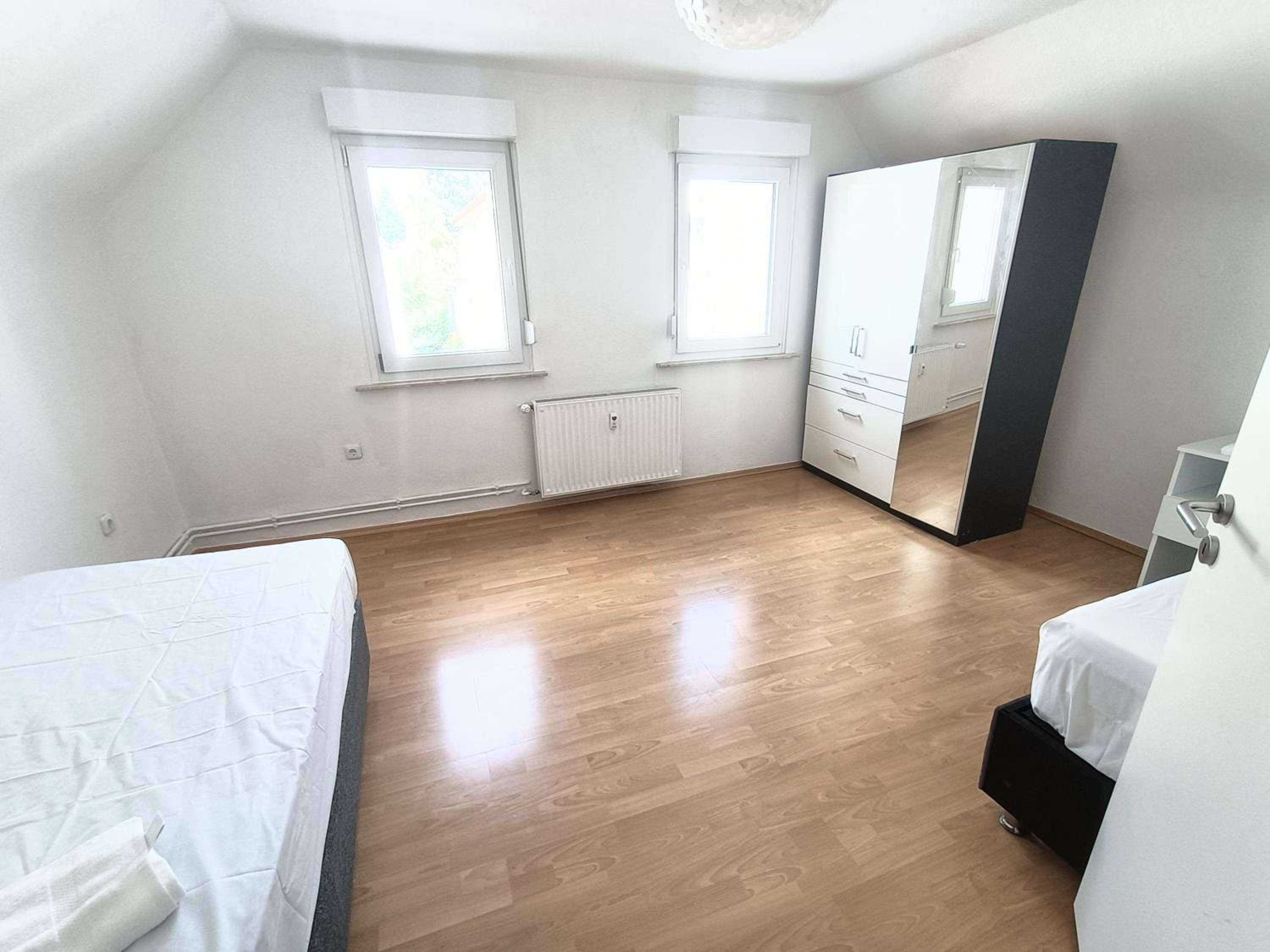 Three-Bedroom House photo 3
