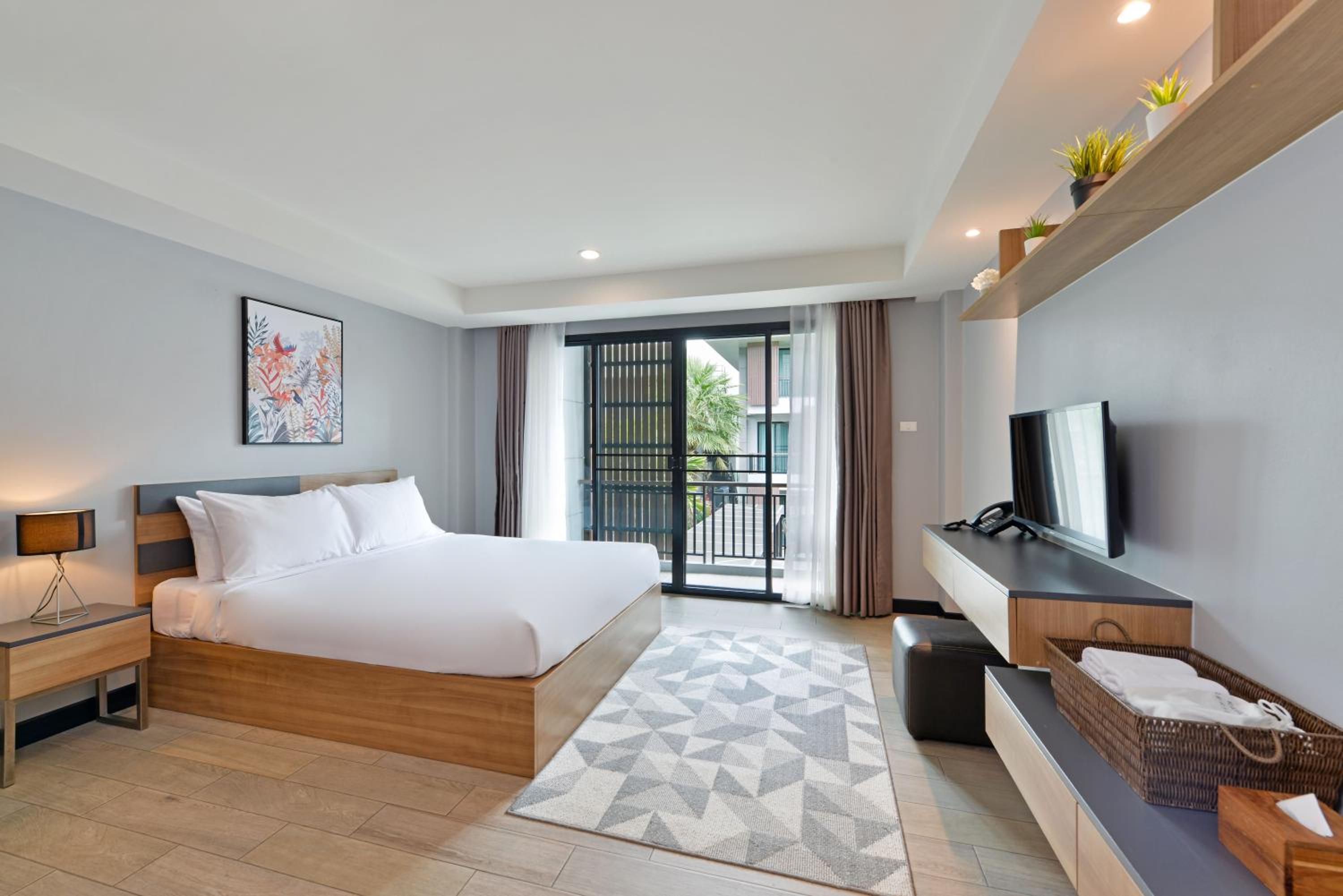 Queen Room with Garden View photo 2