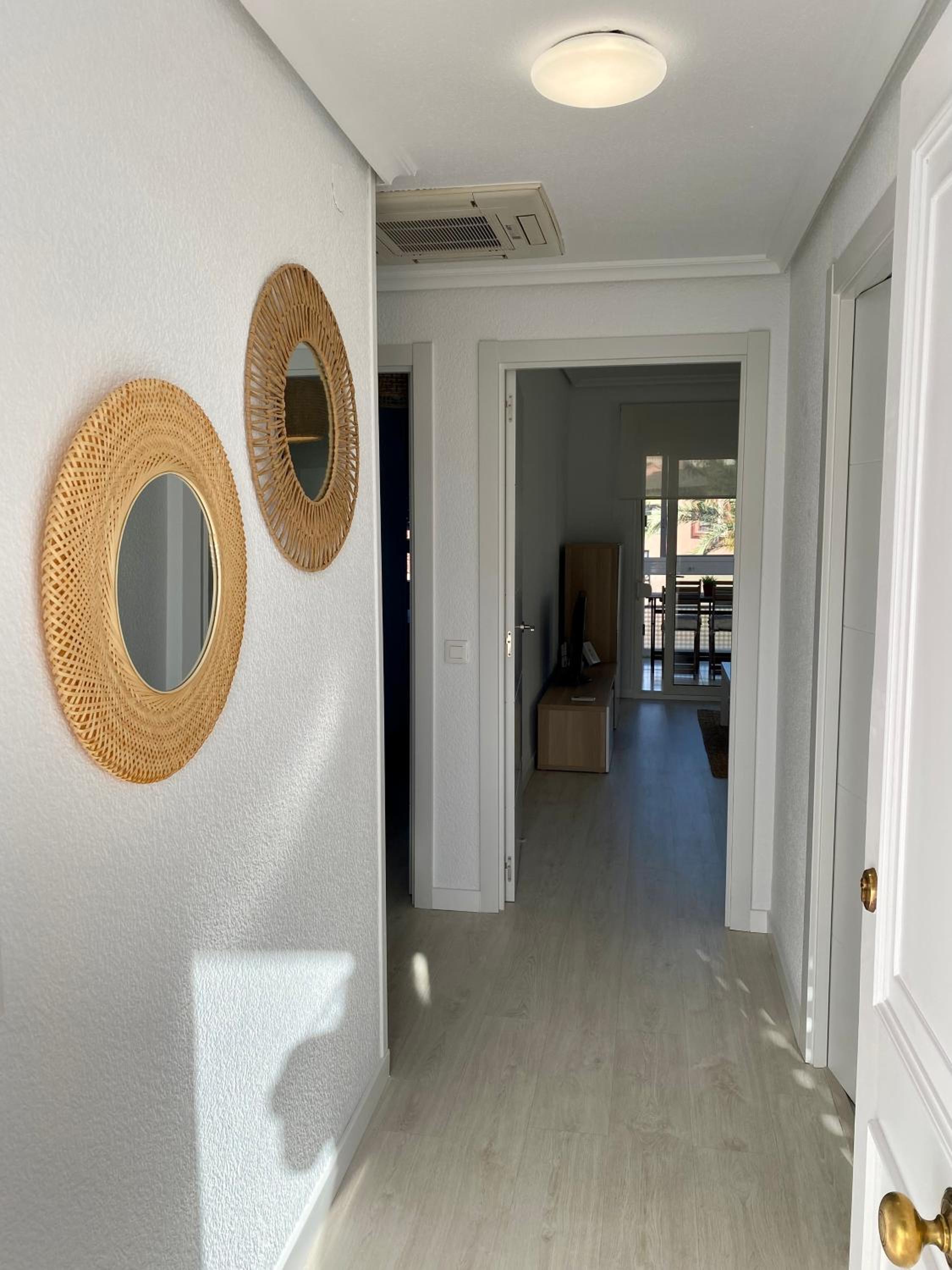 Apartment photo 3