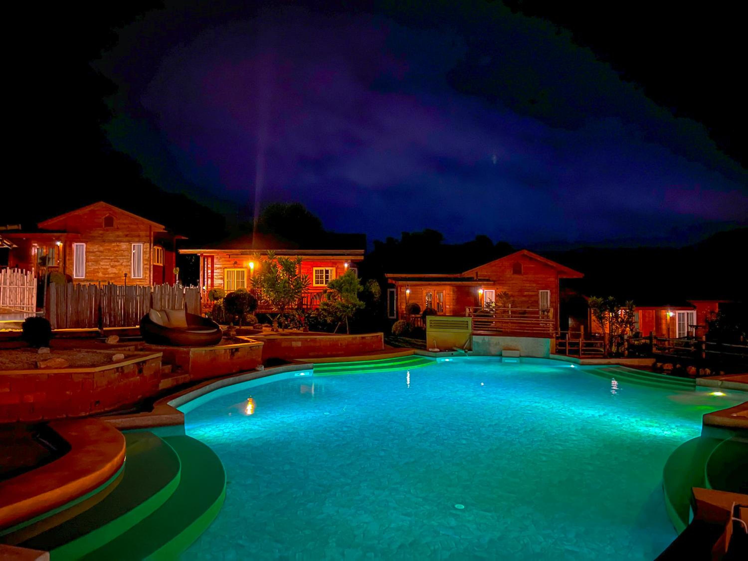 Villa photo 2