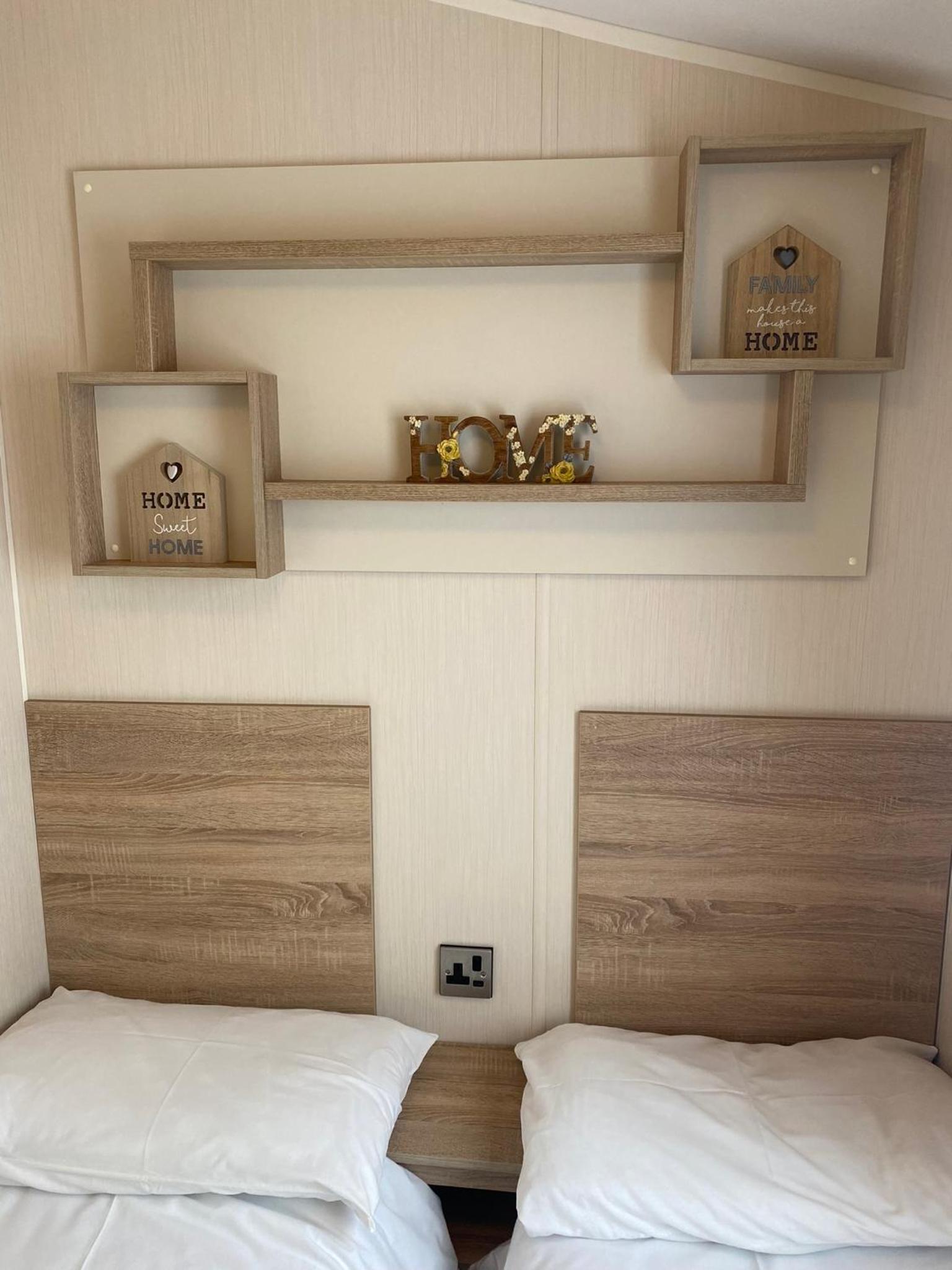 Caravan photo 1