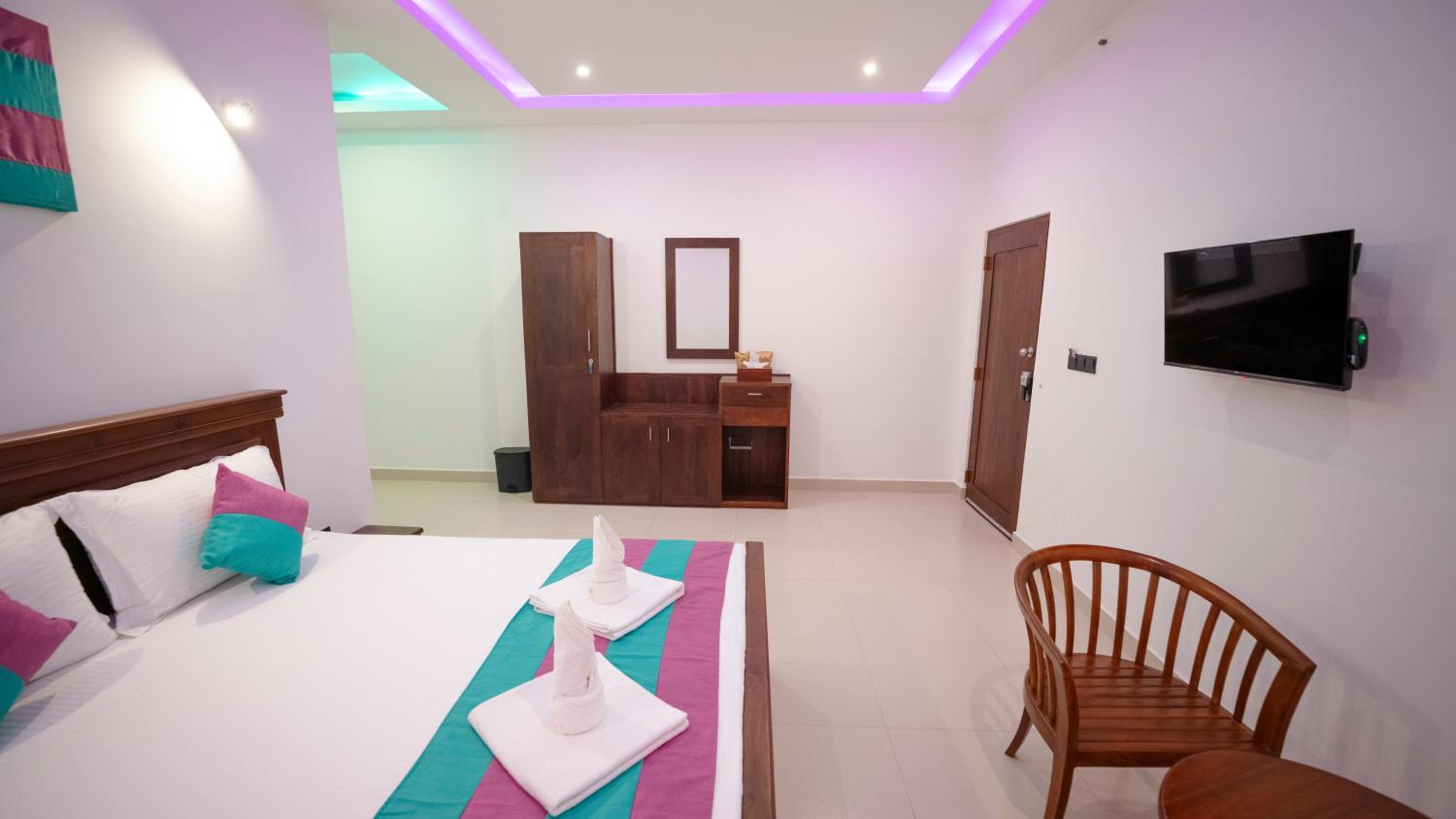 Deluxe Double Room - Photo 4