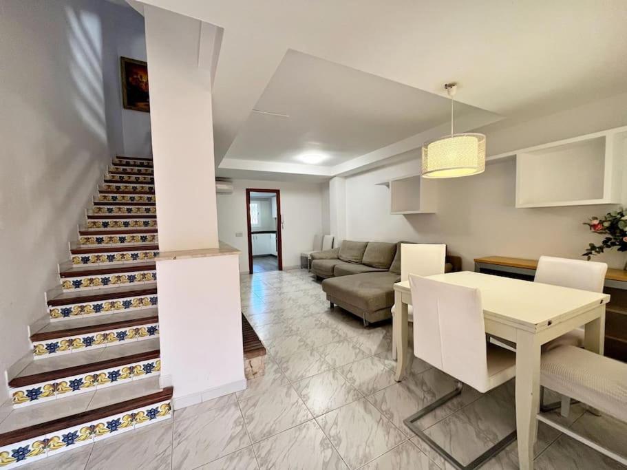 Casa de cuatro habitaciones
