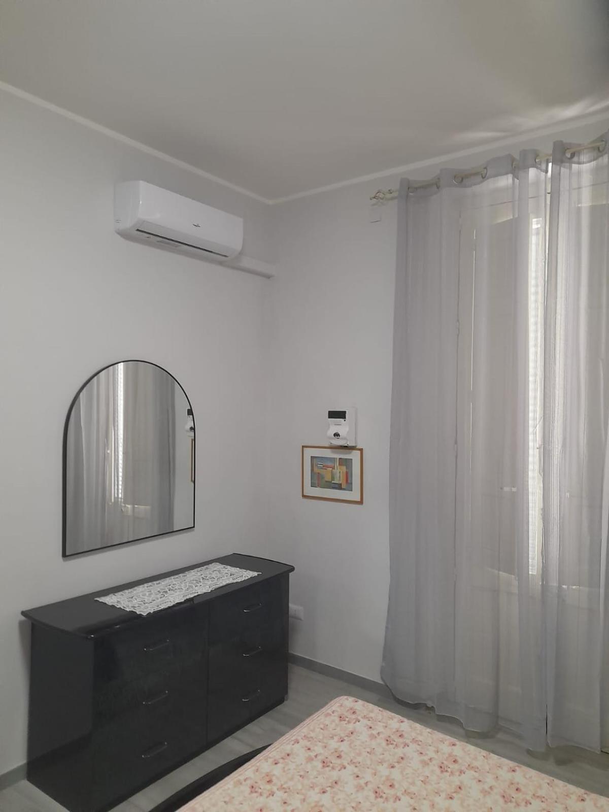 Two-Bedroom House photo 3